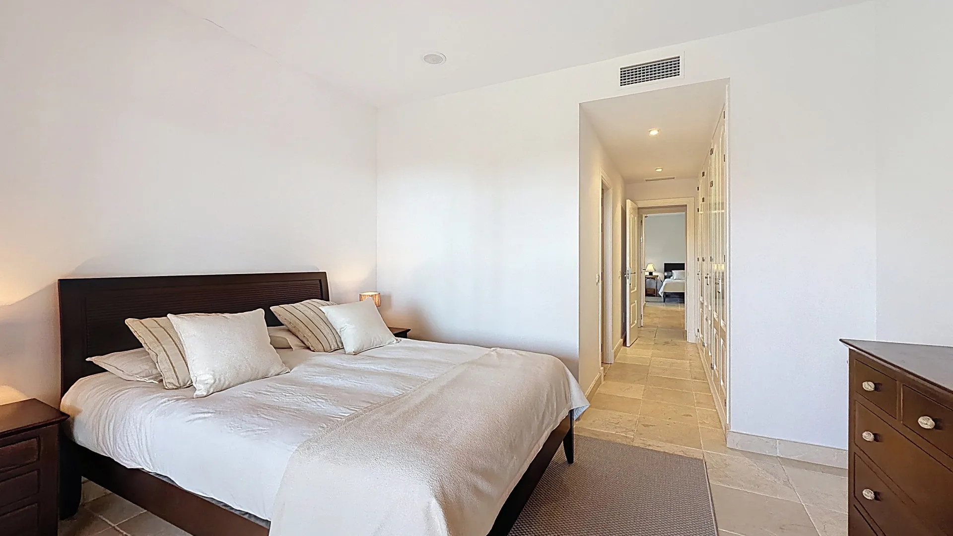 Apartamento con 3 dormitorios en venta en Royal Flamingos