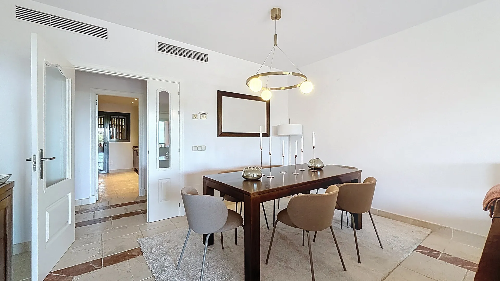 Apartamento con 3 dormitorios en venta en Royal Flamingos