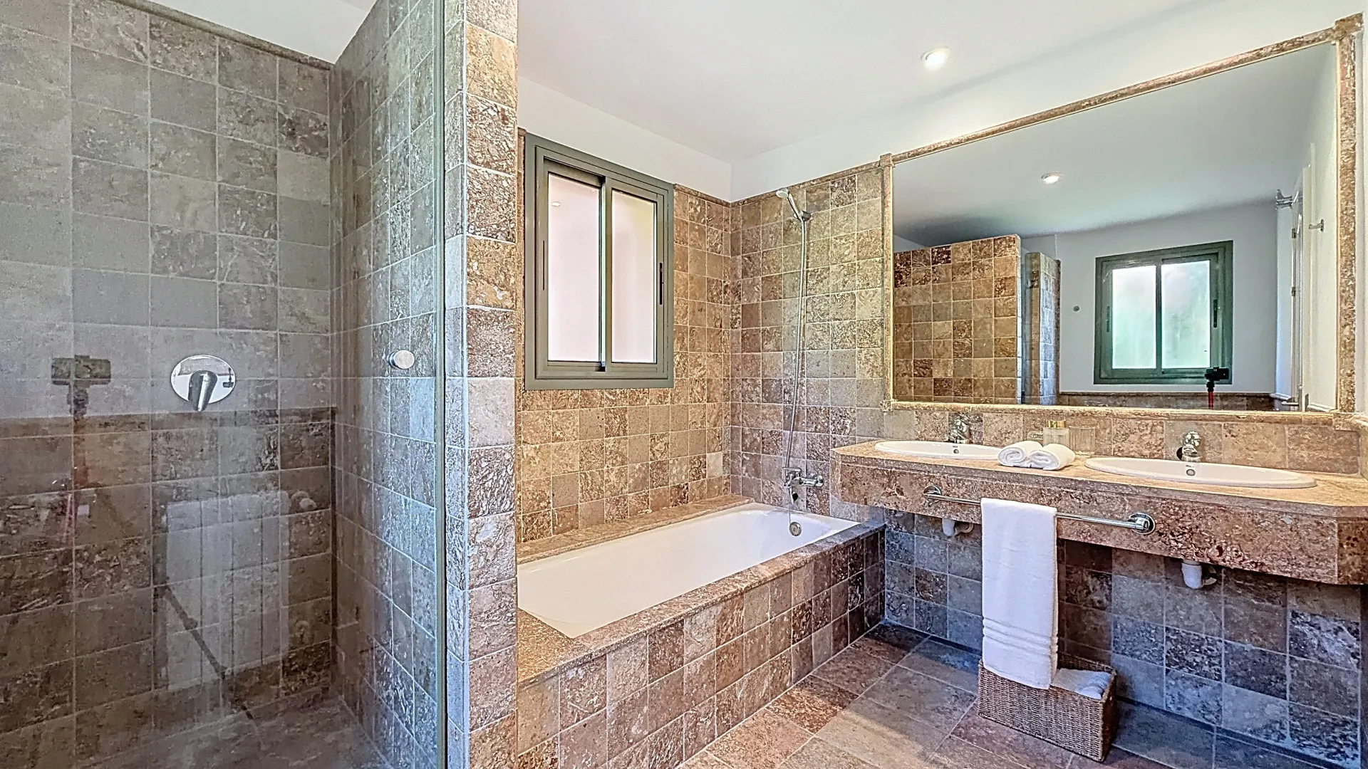 Apartamento con 3 dormitorios en venta en Royal Flamingos