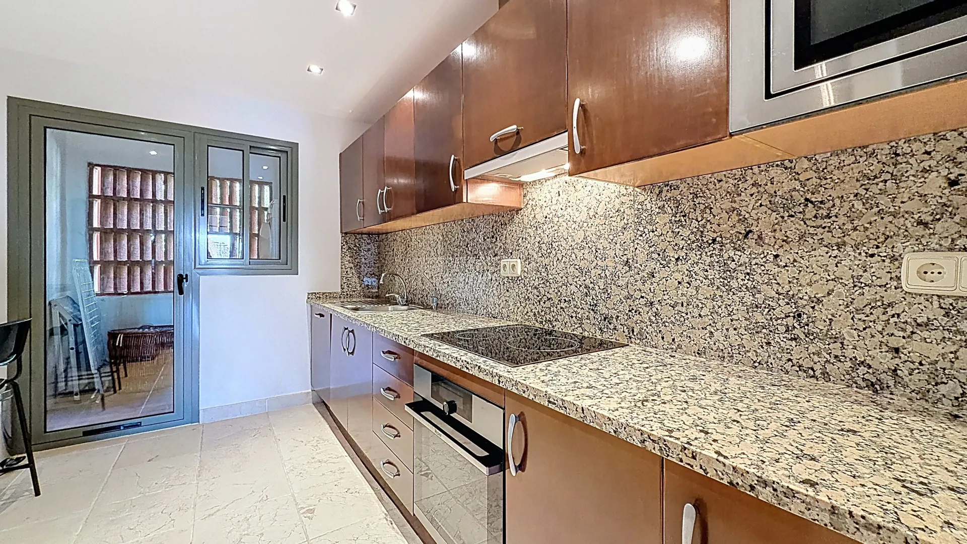 Apartamento con 3 dormitorios en venta en Royal Flamingos