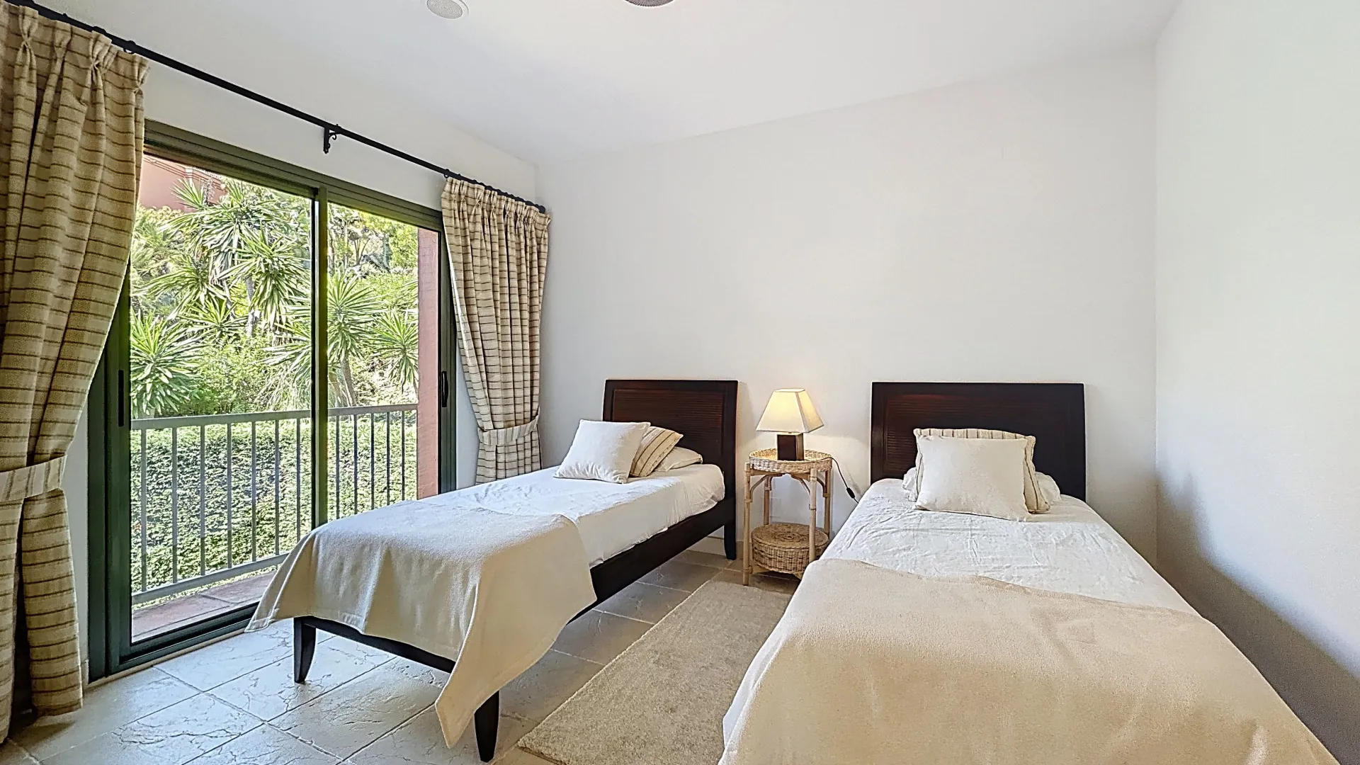 Apartamento con 3 dormitorios en venta en Royal Flamingos