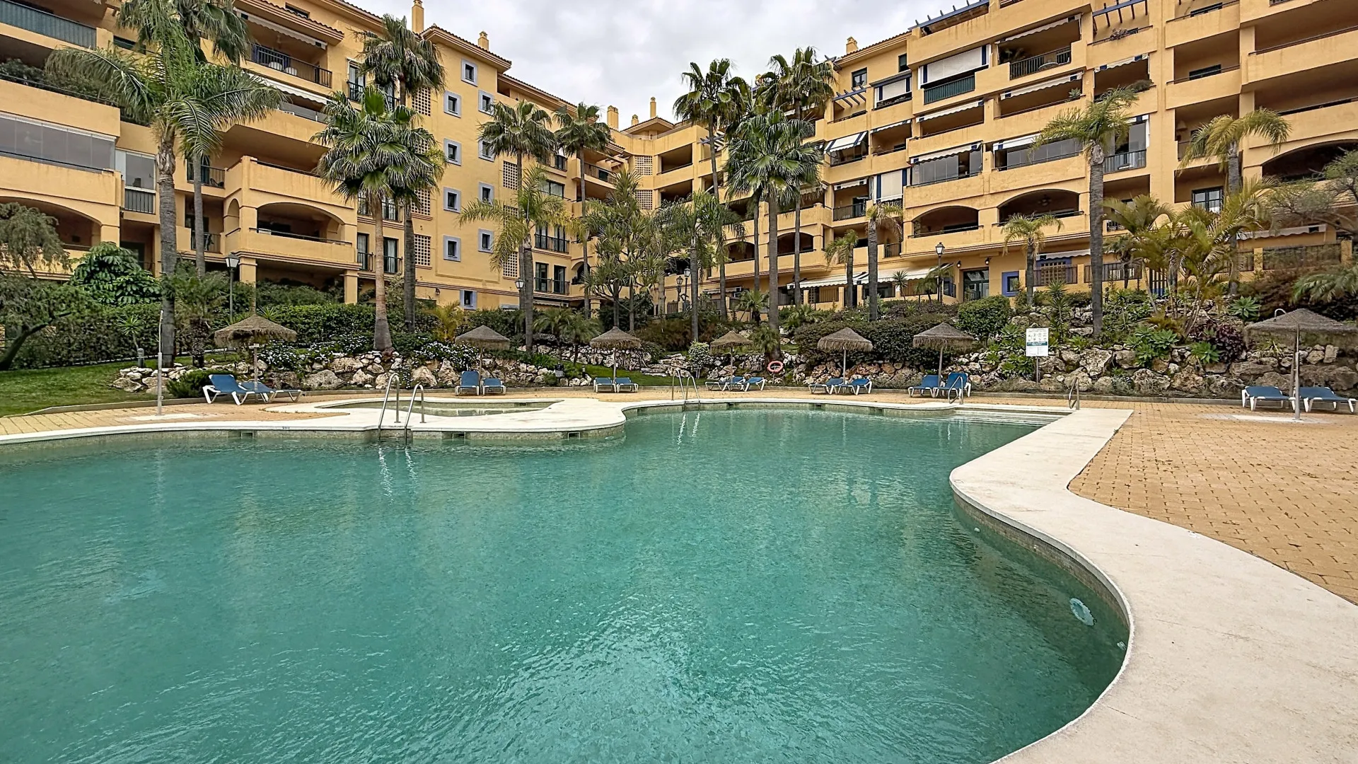 San Pedro de Alcantara, apartamento a la venta
