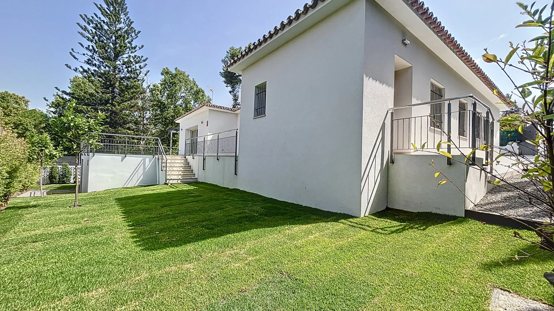 For sale Guadalmina Alta 4 bedrooms villa
