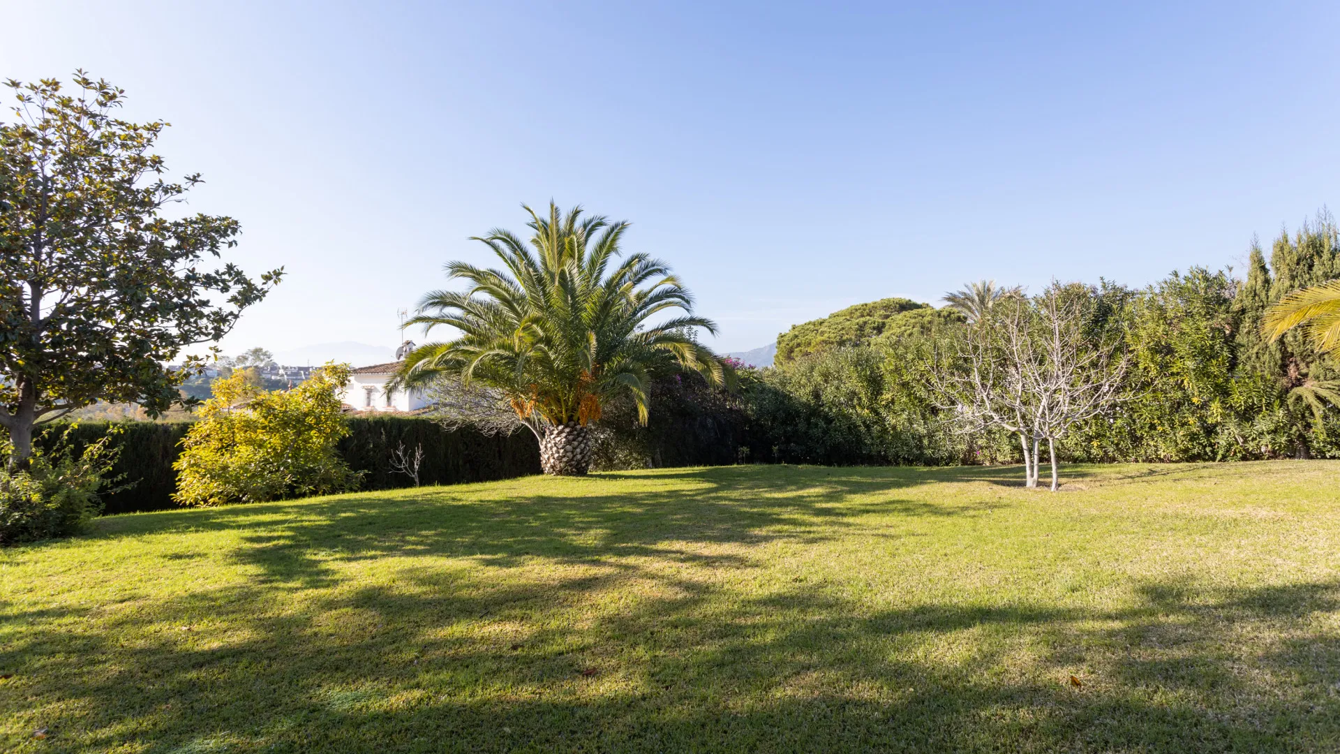 Se vende villa en Guadalmina Alta con 4 dormitorios