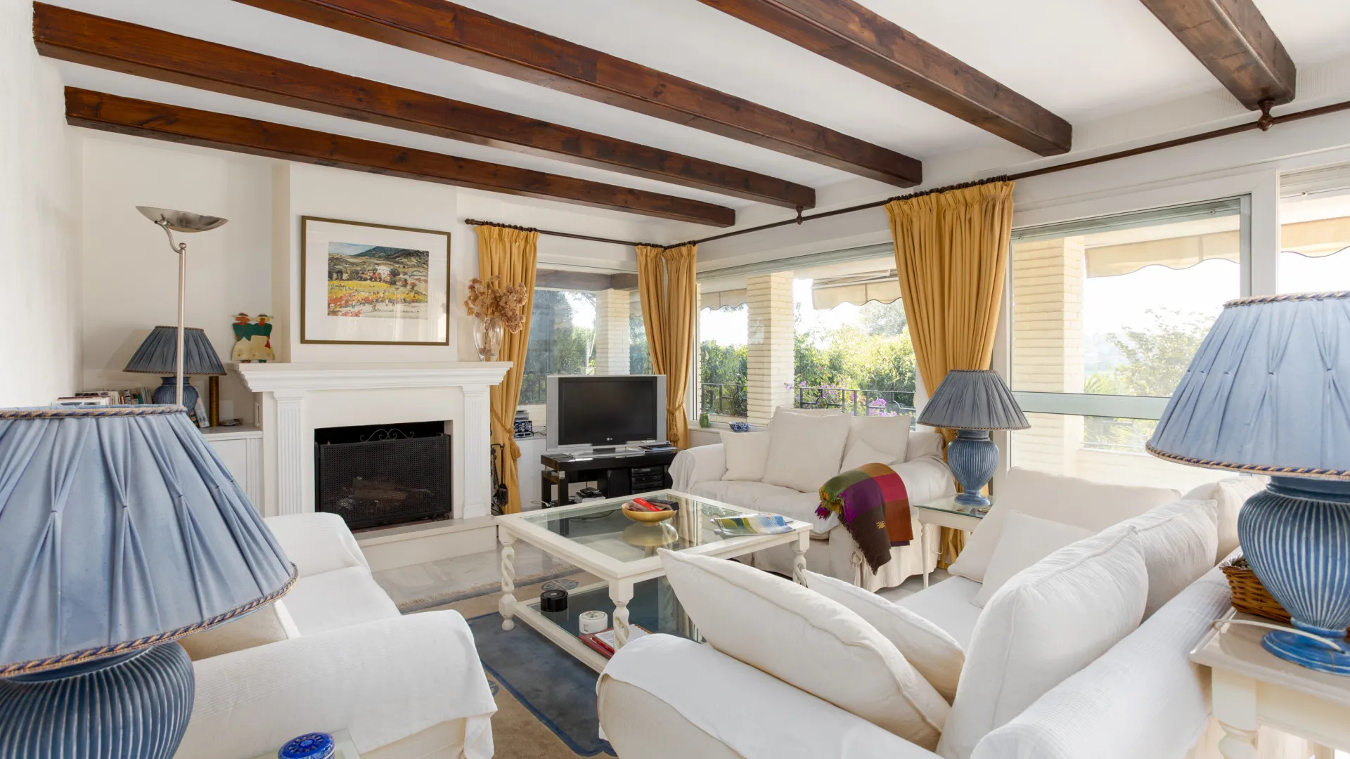 Se vende villa en Guadalmina Alta con 4 dormitorios