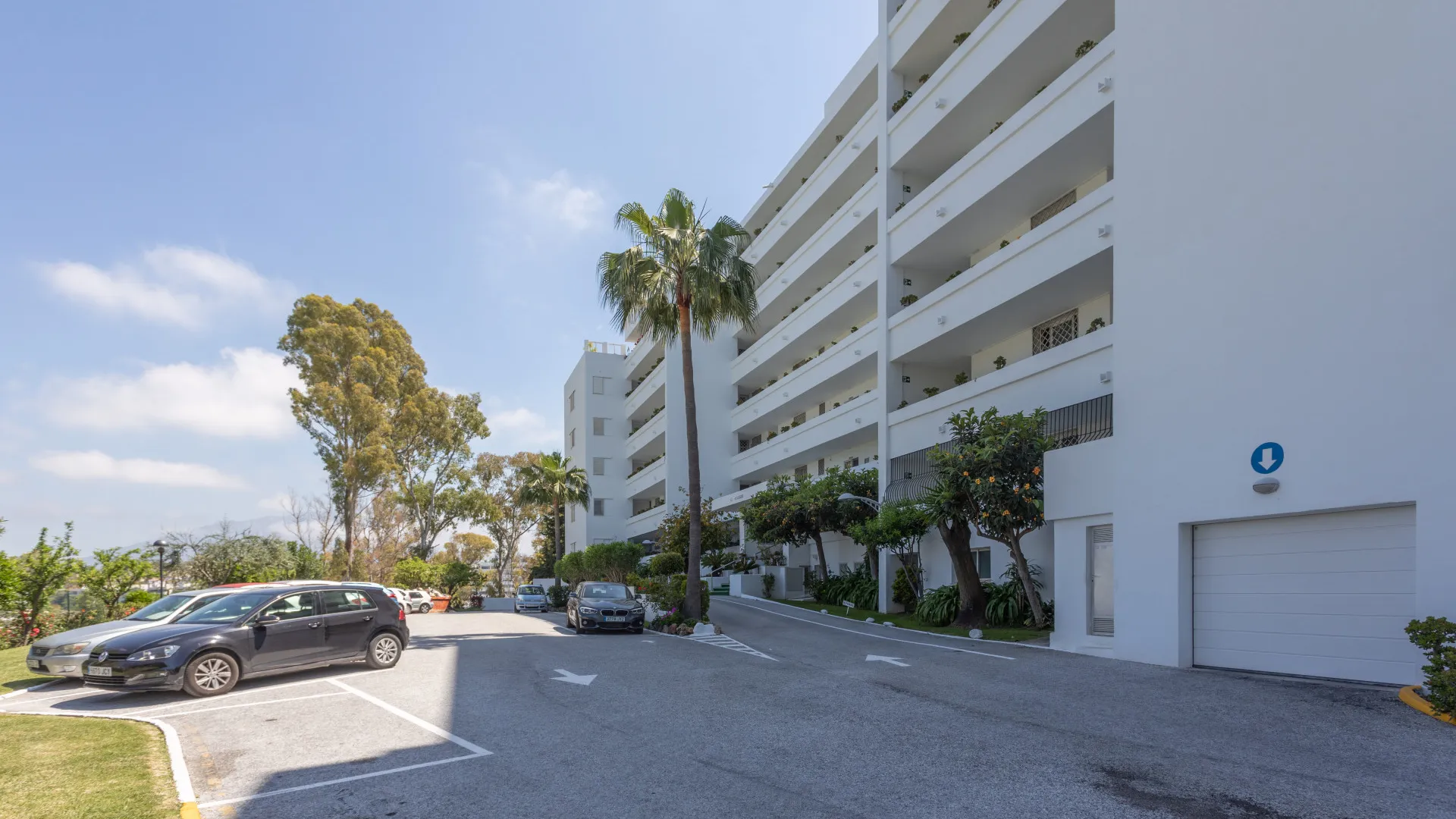 Buy Guadalmina Alta apartment