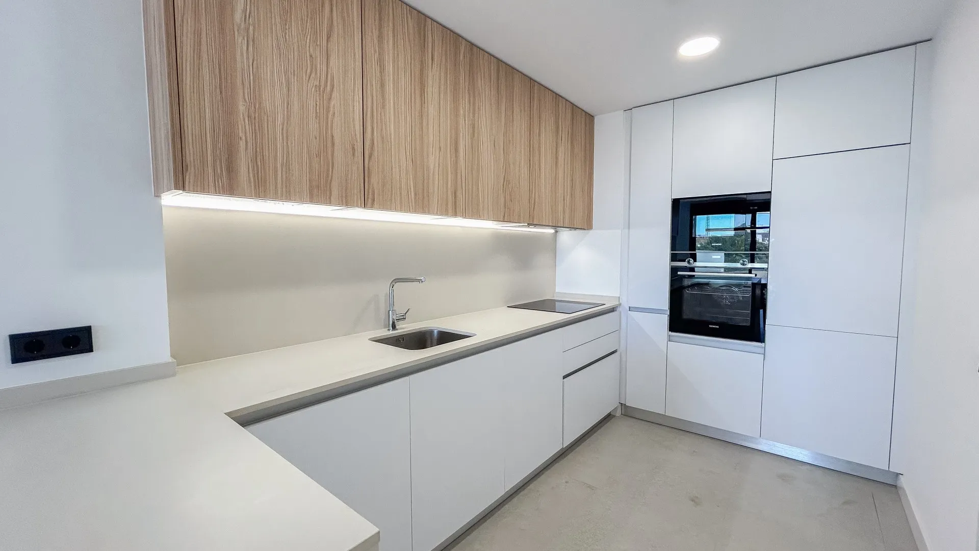 2 bedrooms apartment in Marbella for sale