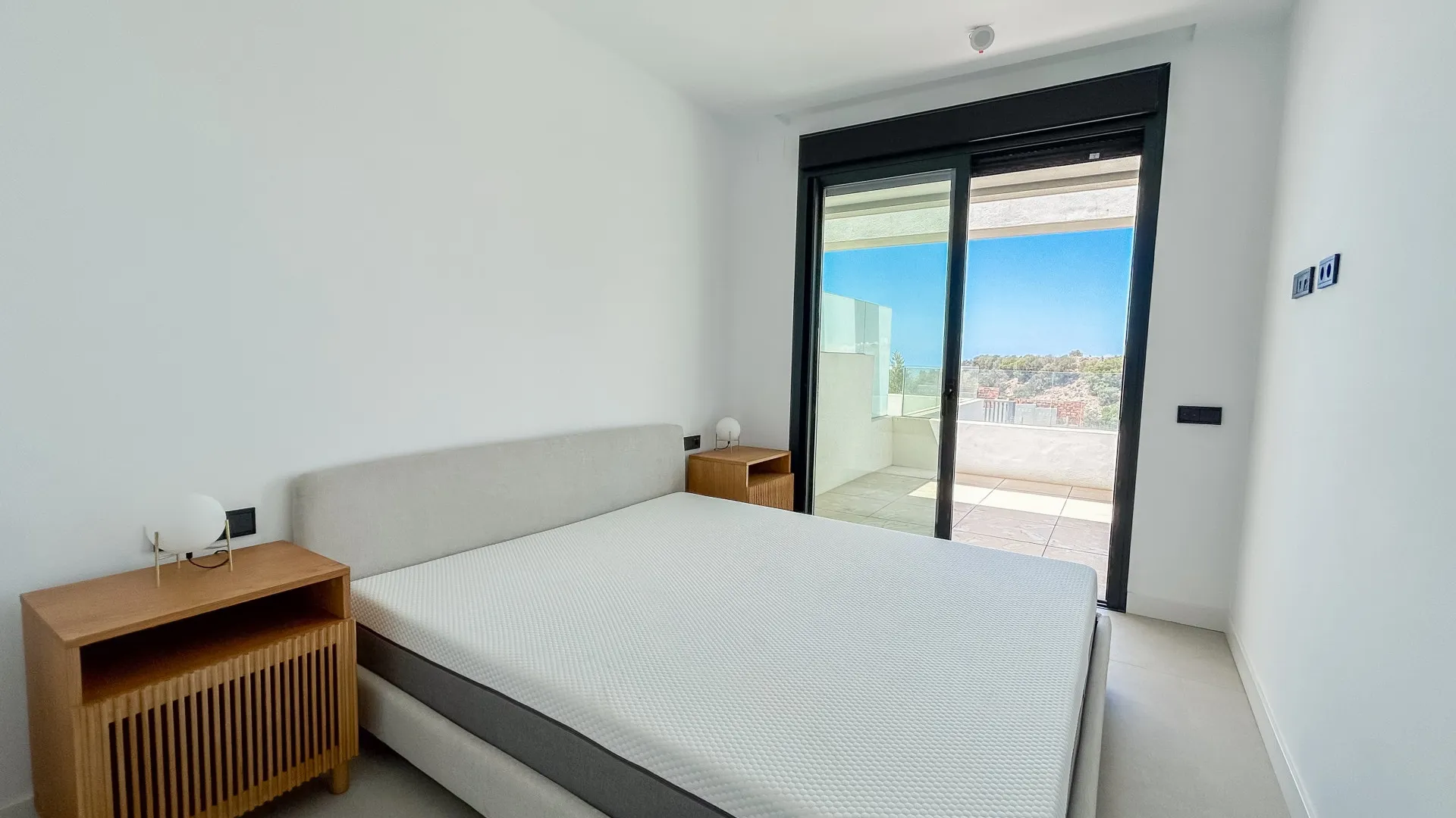 2 bedrooms apartment in Marbella for sale
