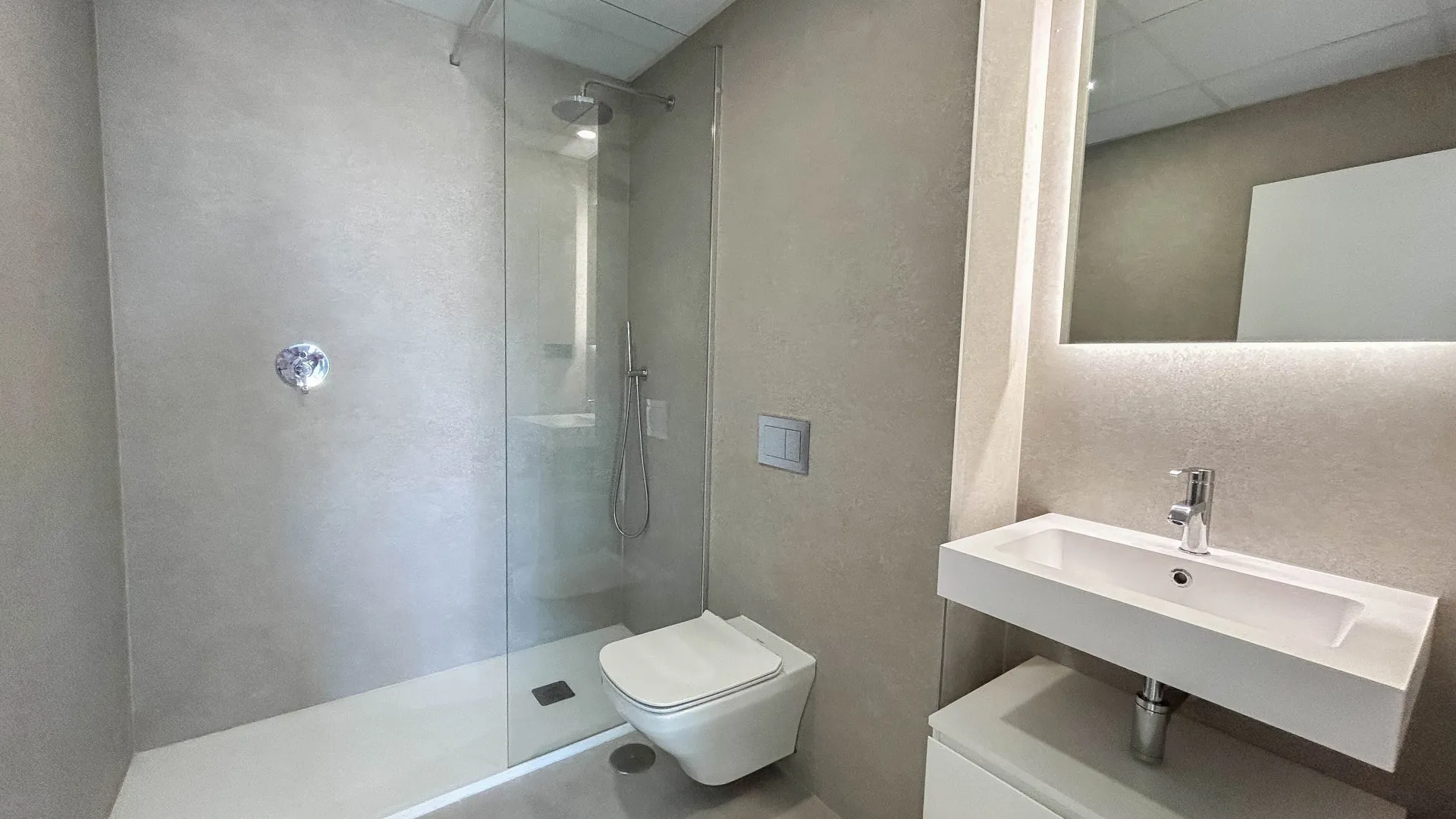 2 bedrooms apartment in Marbella for sale