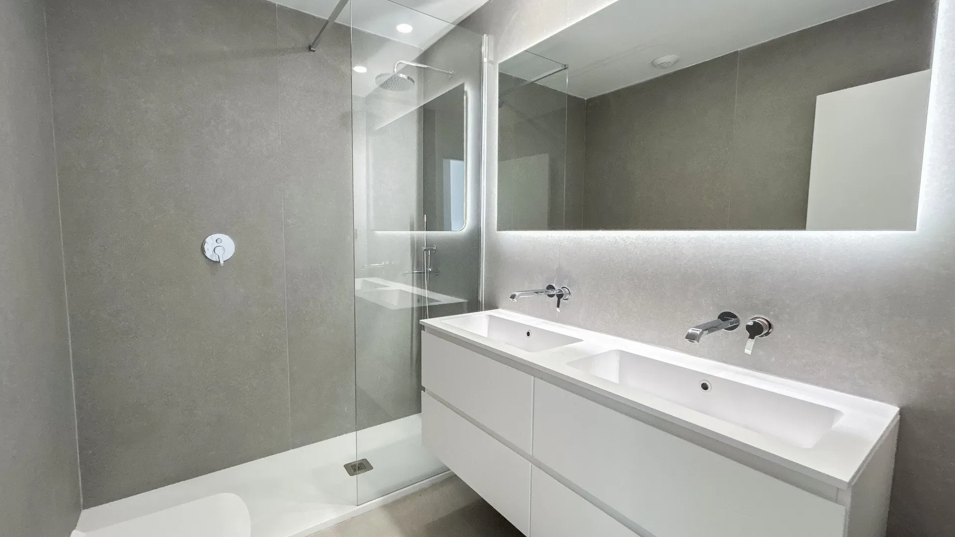 2 bedrooms apartment in Marbella for sale