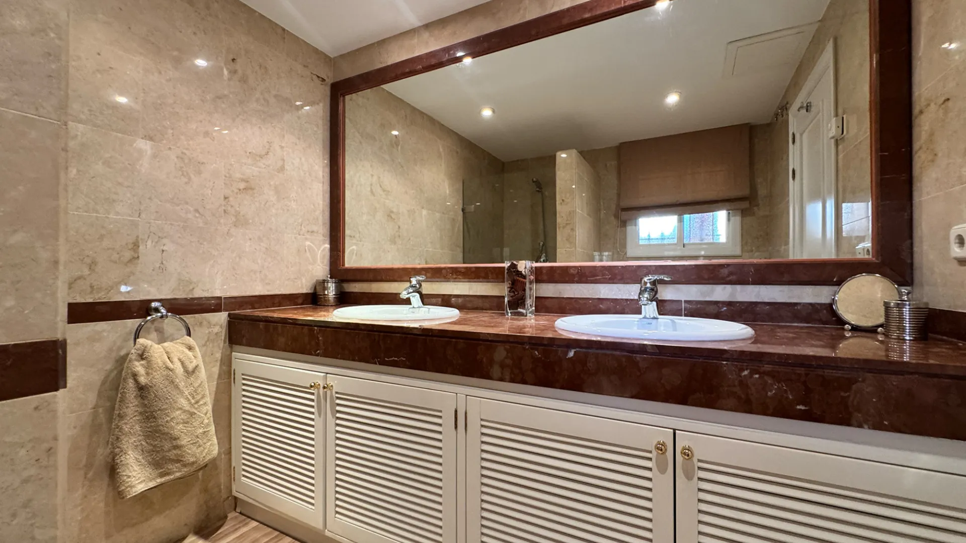 For sale Hacienda Elviria apartment