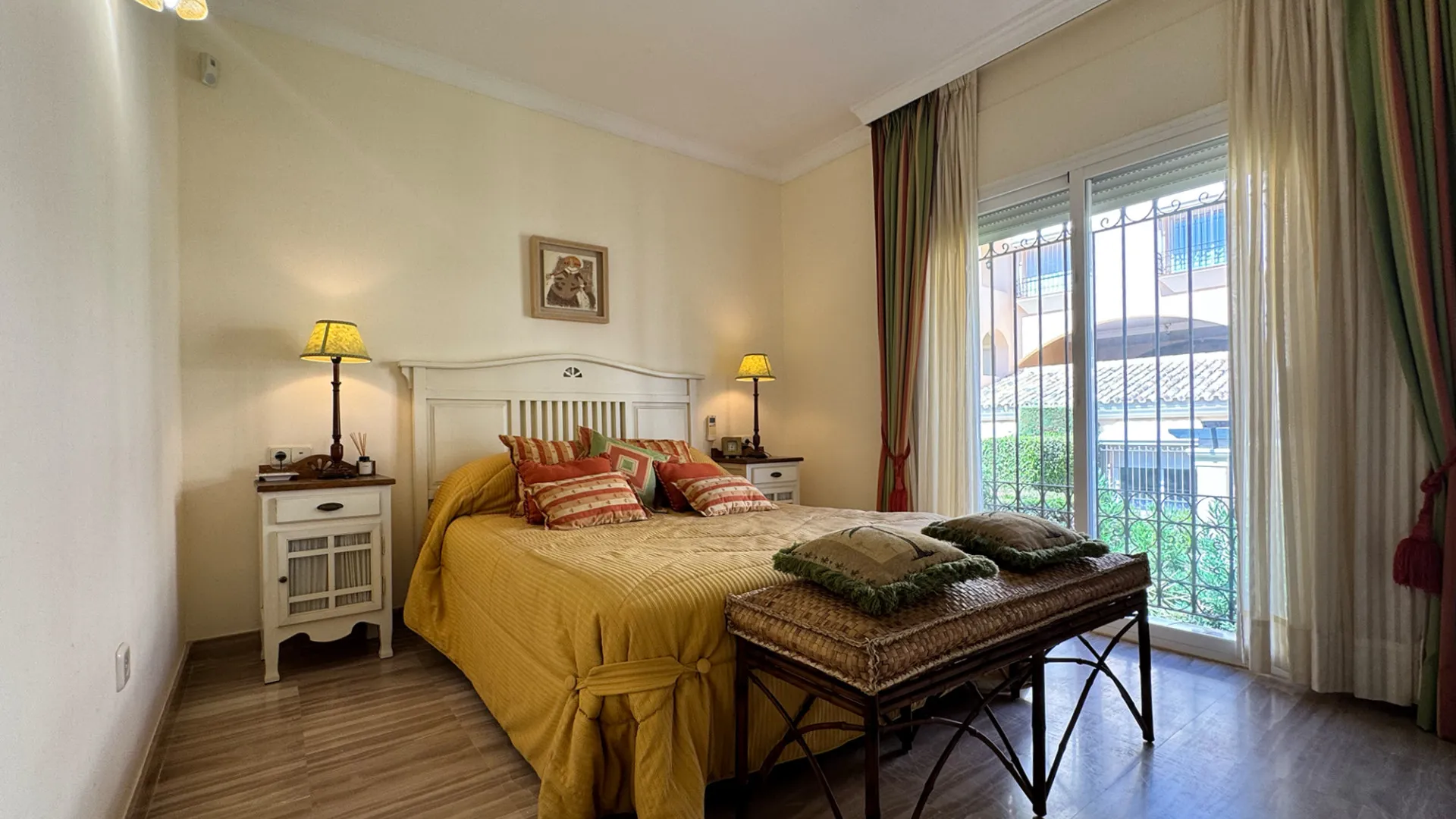For sale Hacienda Elviria apartment