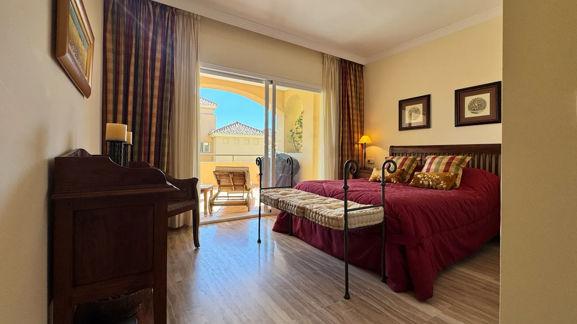 For sale Hacienda Elviria apartment