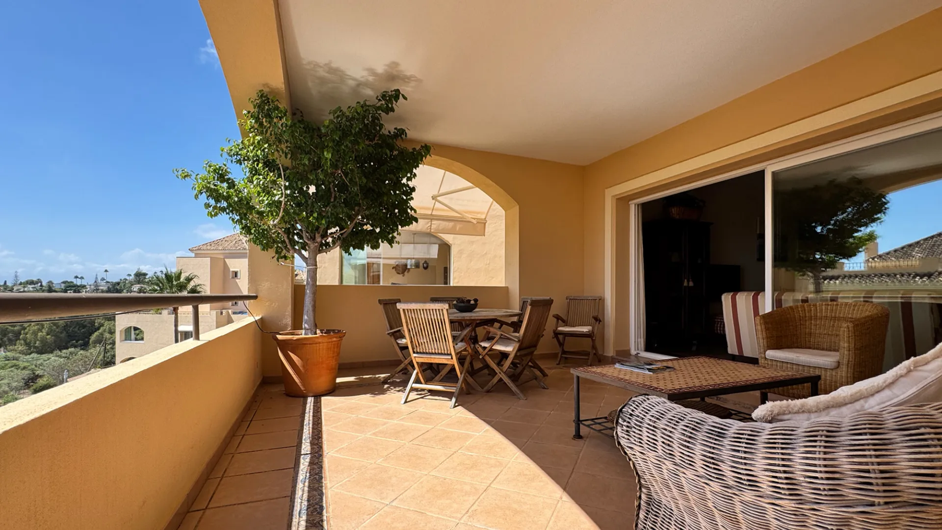 For sale Hacienda Elviria apartment