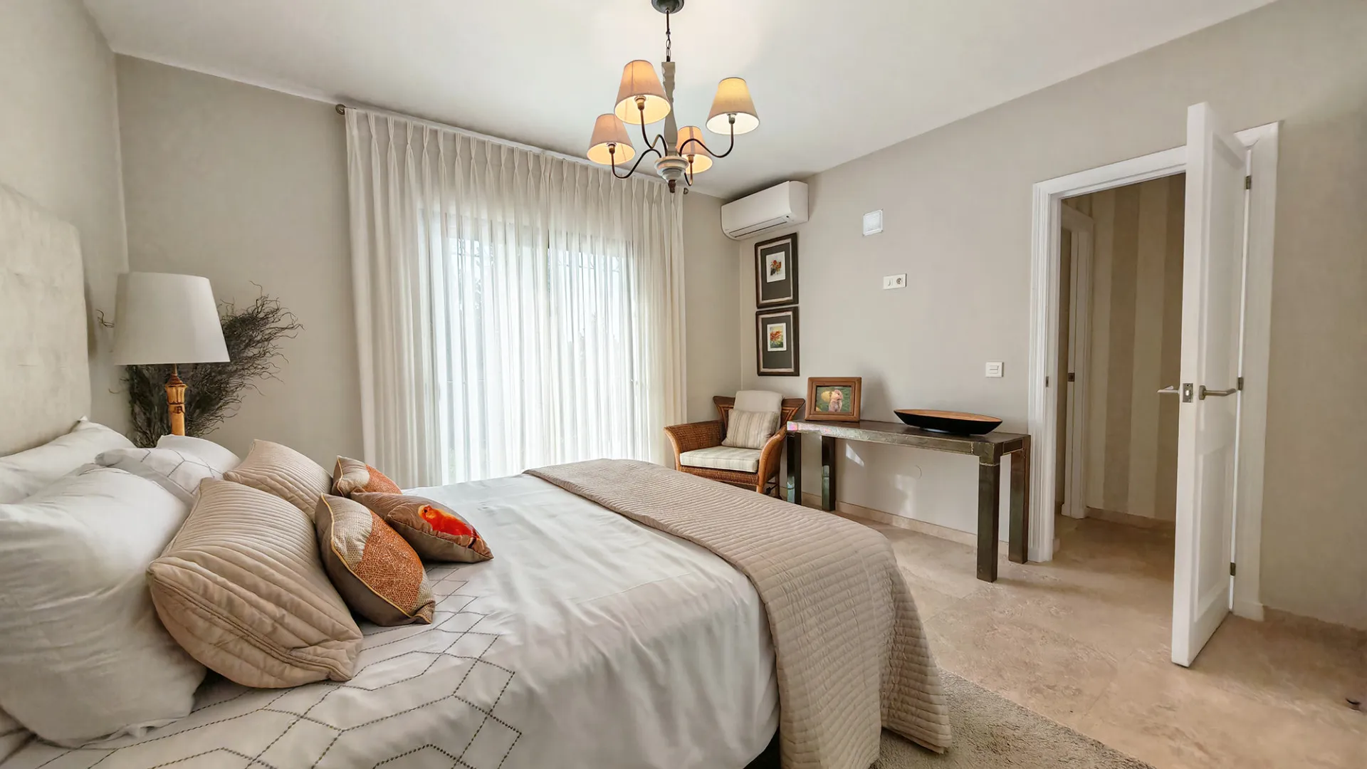 3 bedrooms villa for sale in El Chaparral