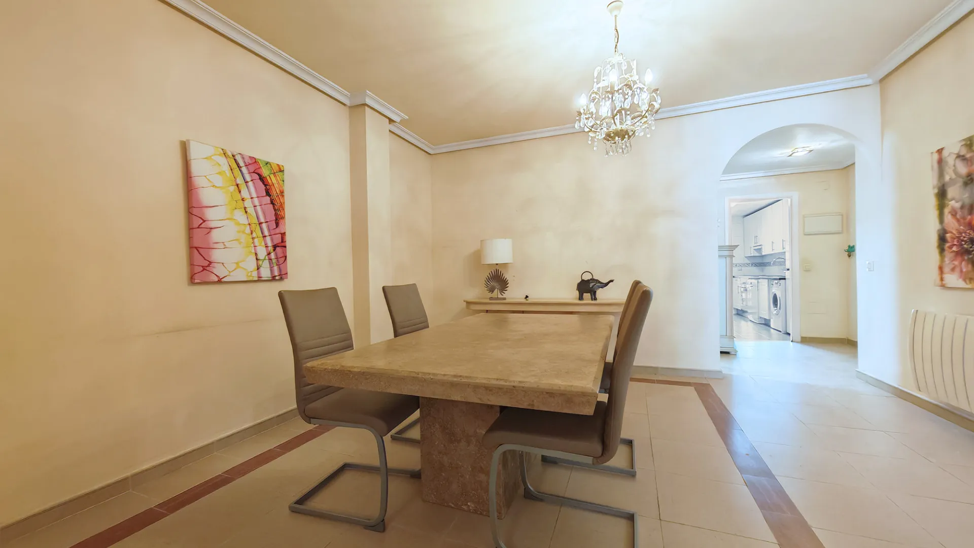 Nueva Andalucia 2 bedrooms apartment for sale