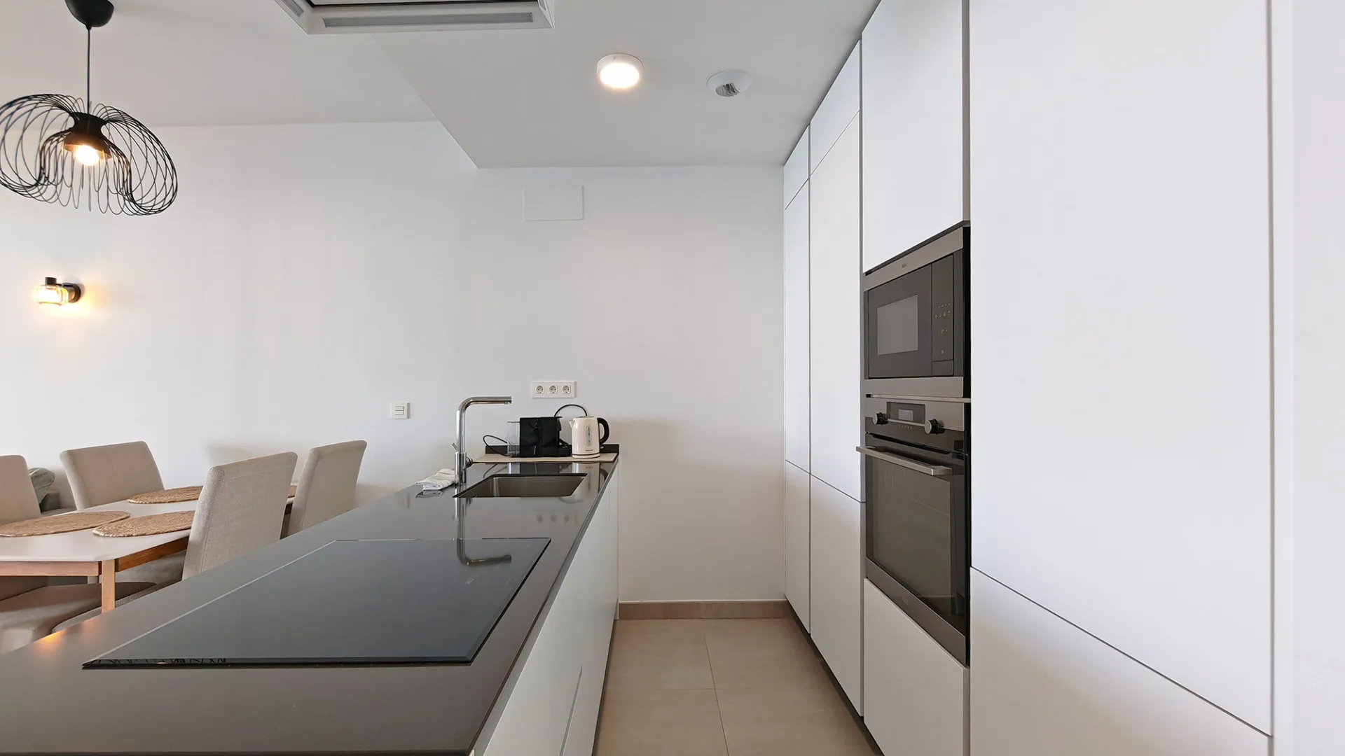 Apartment for sale in El Higueron with 2 bedrooms