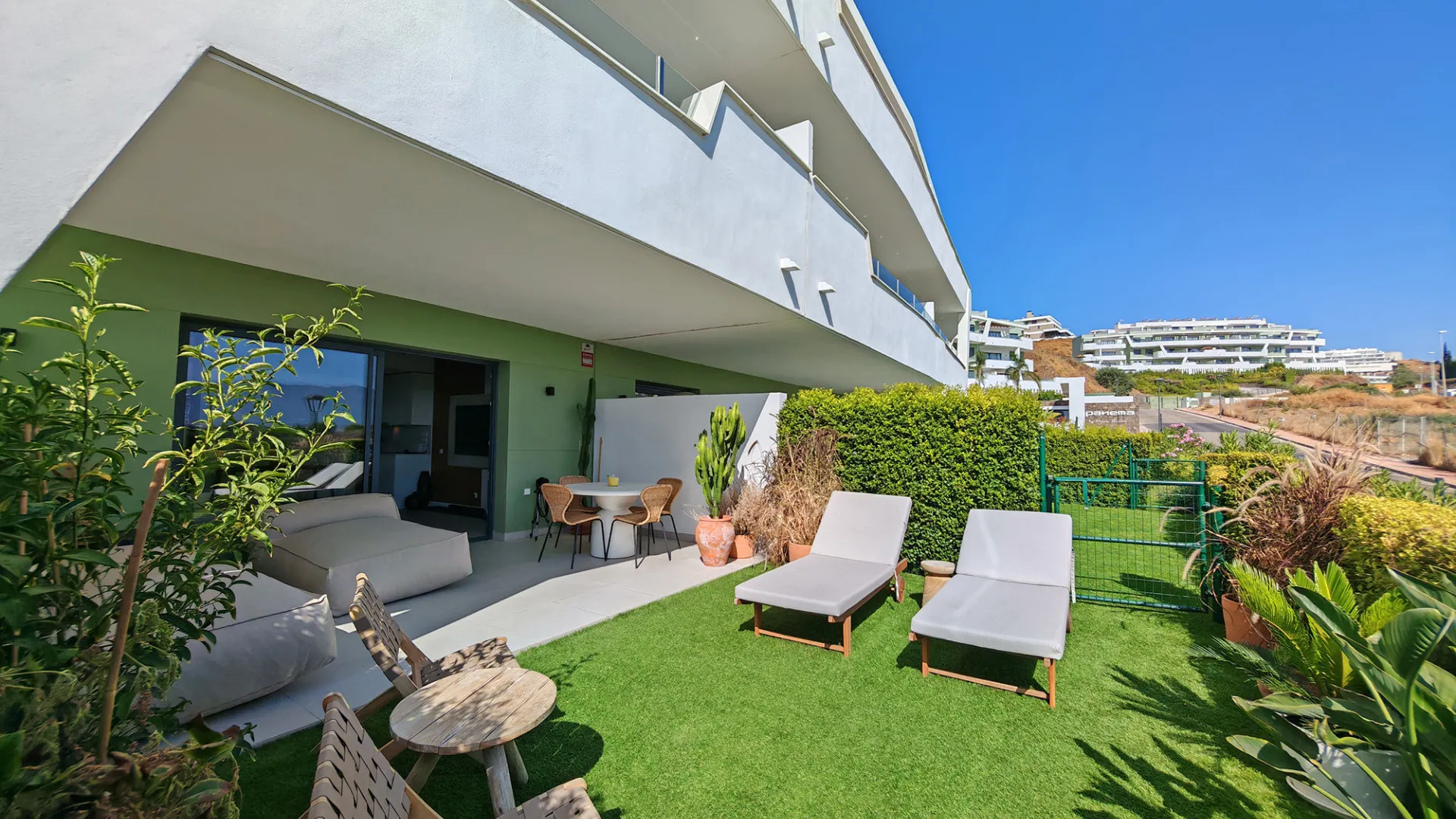 Cala de Mijas, apartamento planta baja en venta de 2 dormitorios