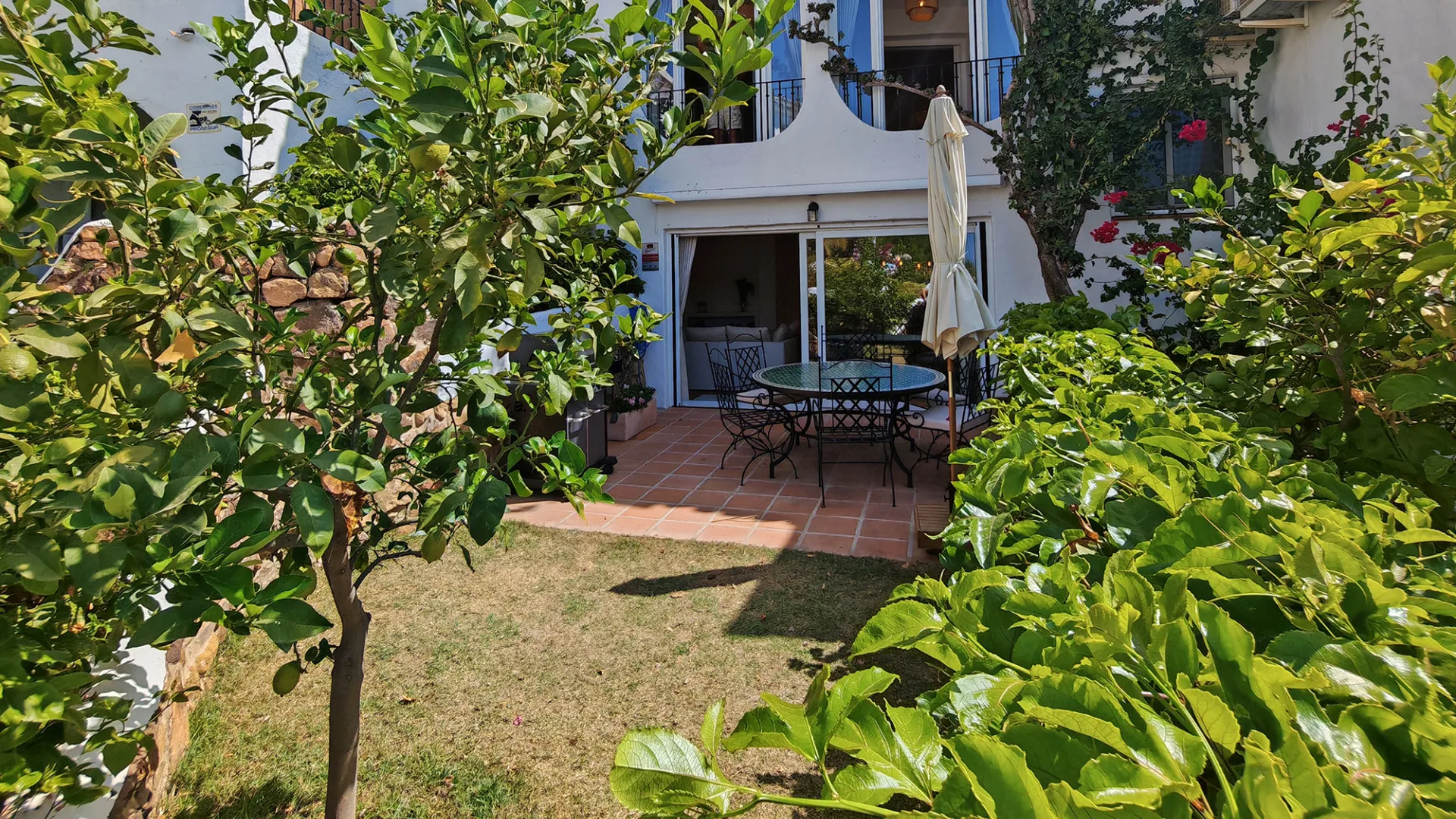 Se vende adosado de 4 dormitorios en Los Altos de los Monteros
