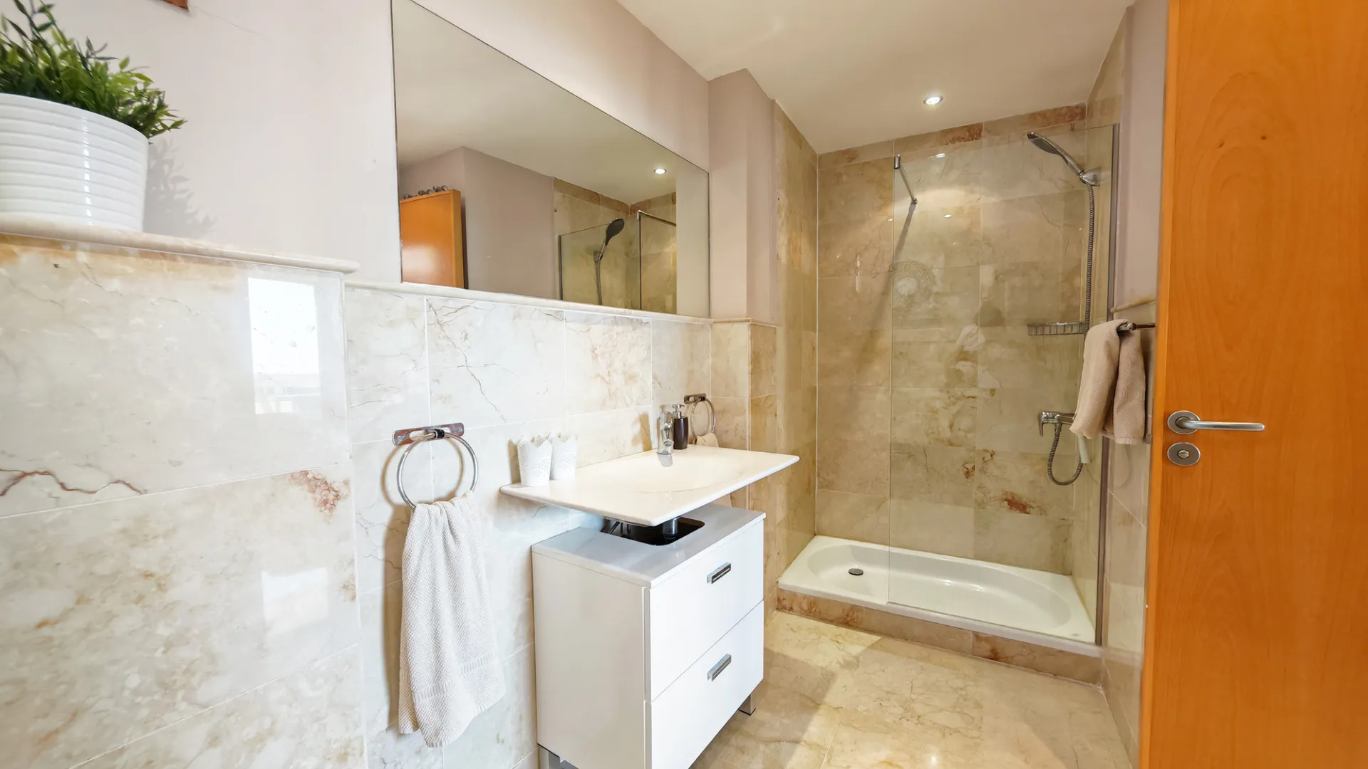 Los Altos de los Monteros, apartamento en venta de 3 dormitorios