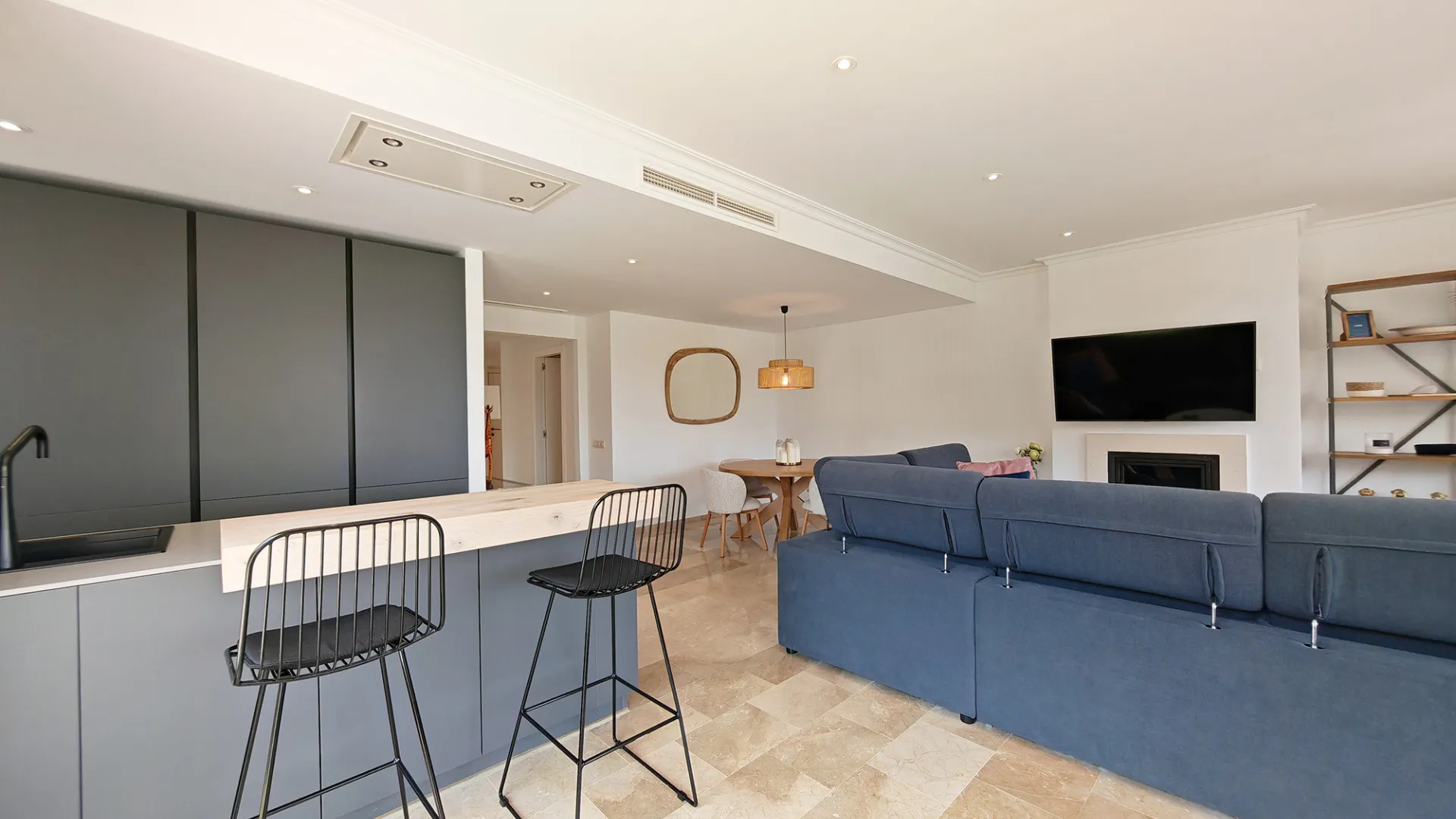 For sale ground floor apartment in La Mairena