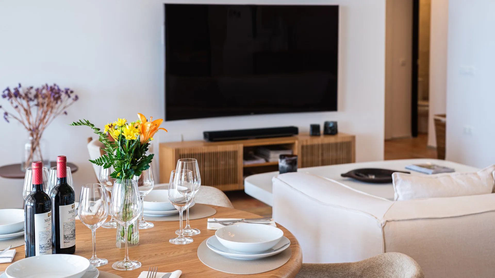 For sale 35 bedrooms hotel in Torreblanca