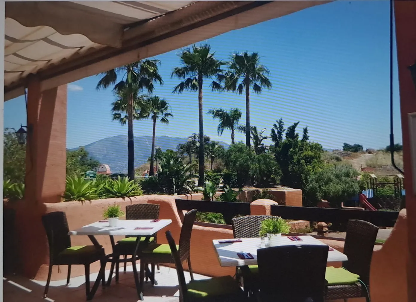 For sale La Mairena duplex with 3 bedrooms