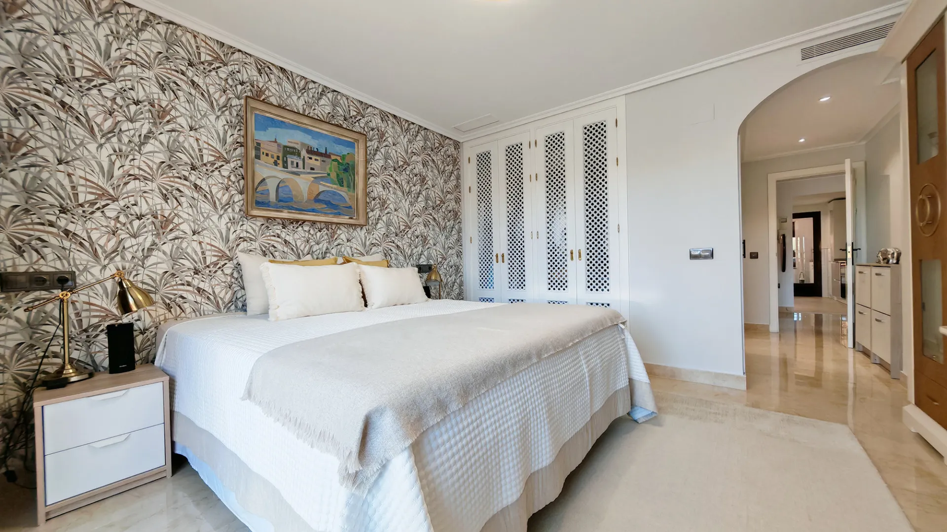 For sale La Mairena duplex with 3 bedrooms