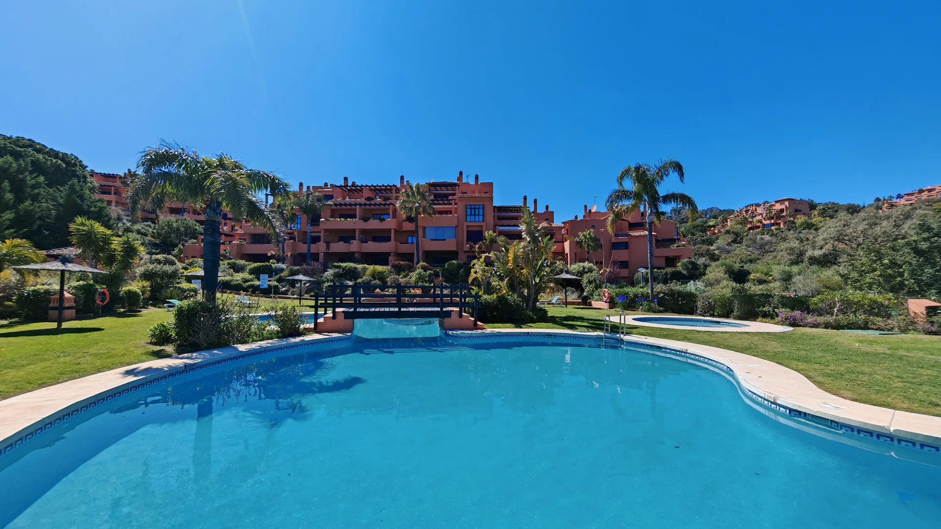 For sale La Mairena duplex with 3 bedrooms