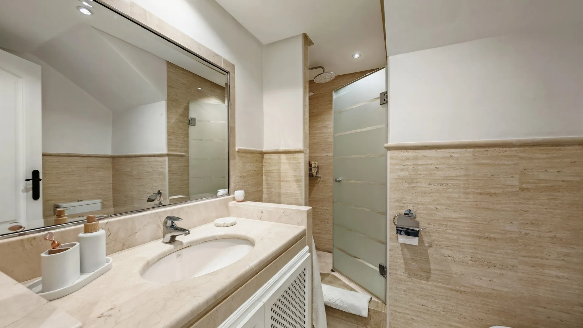For sale La Mairena duplex with 3 bedrooms