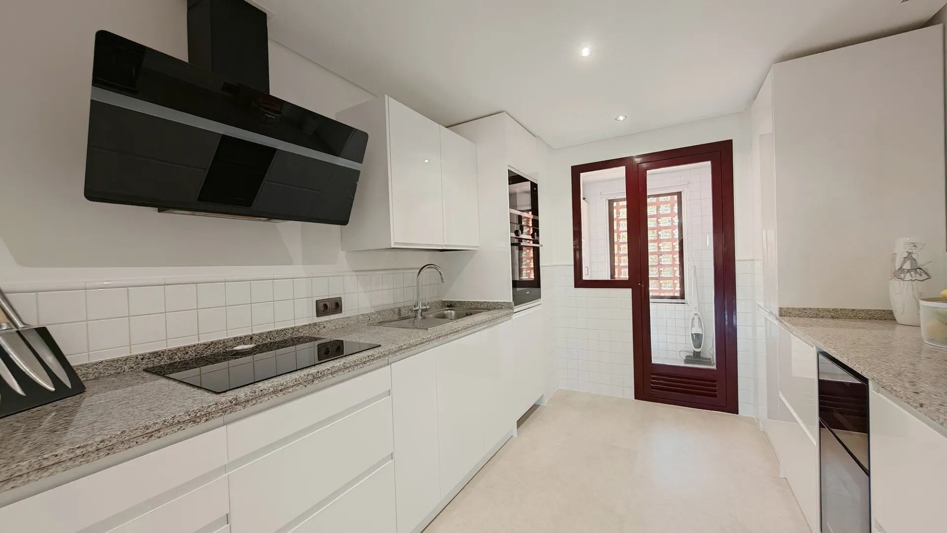 For sale La Mairena duplex with 3 bedrooms