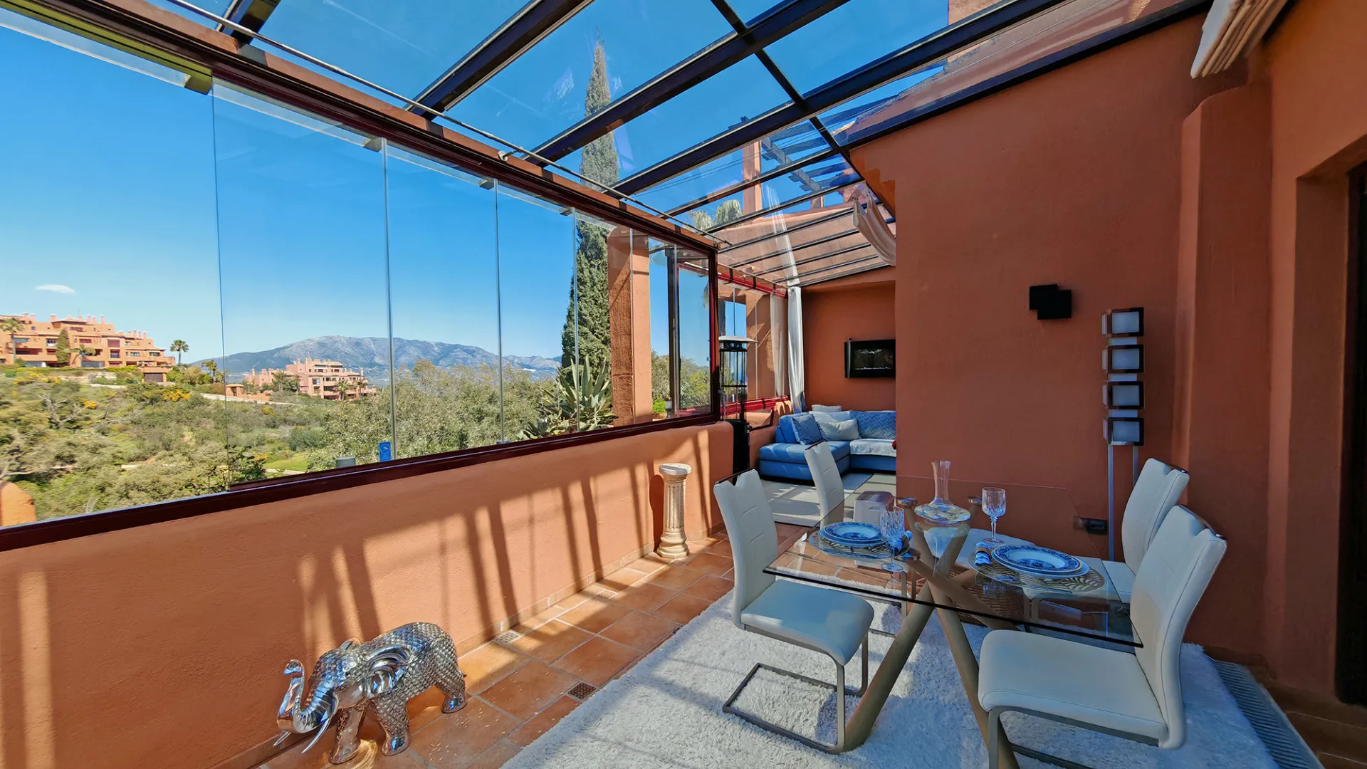 For sale La Mairena duplex with 3 bedrooms