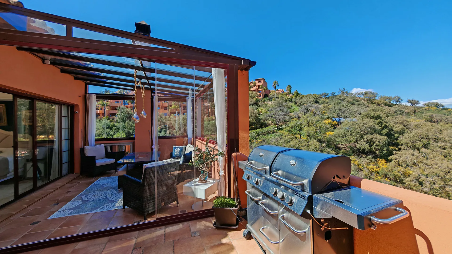 For sale La Mairena duplex with 3 bedrooms