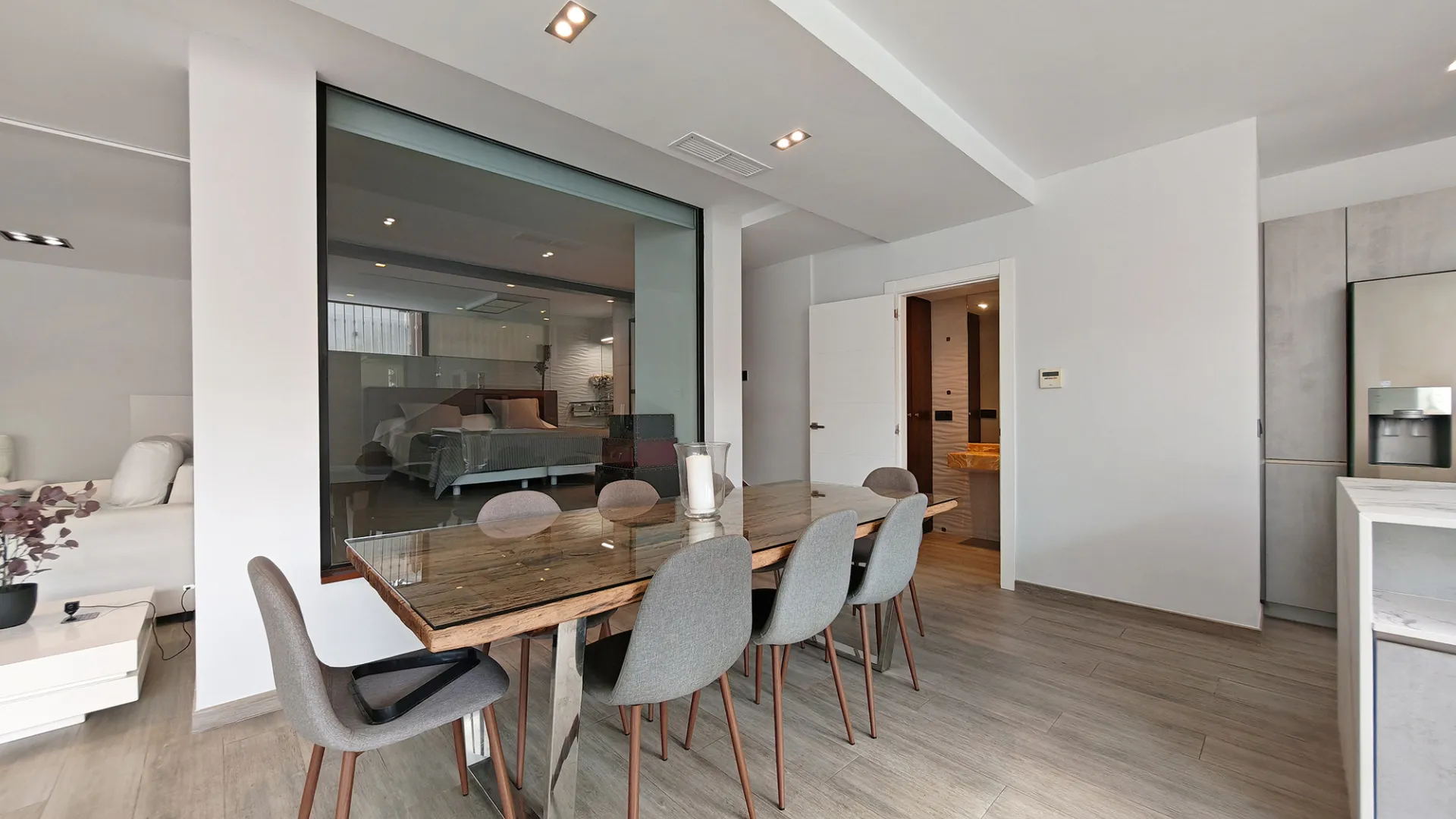 For sale villa with 4 bedrooms in Riviera del Sol