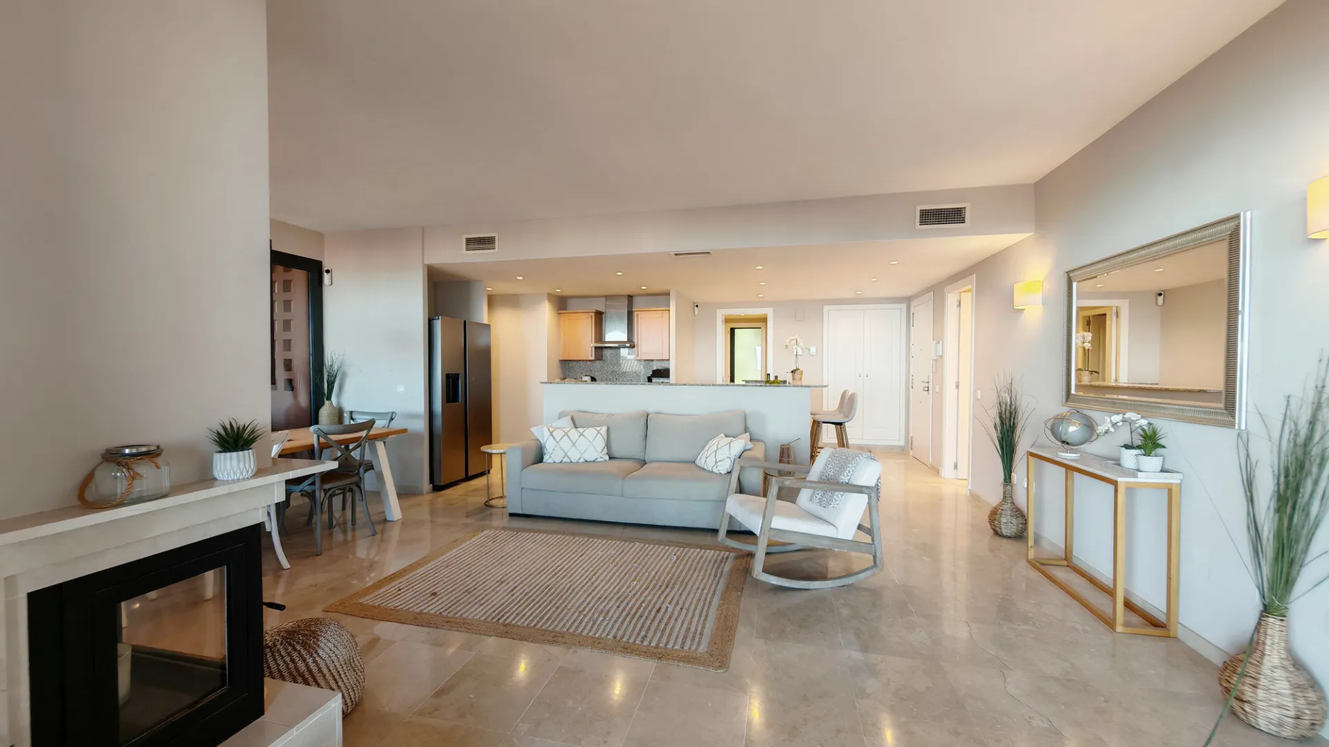 For sale Cascadas de las Lomas ground floor apartment with 3 bedrooms
