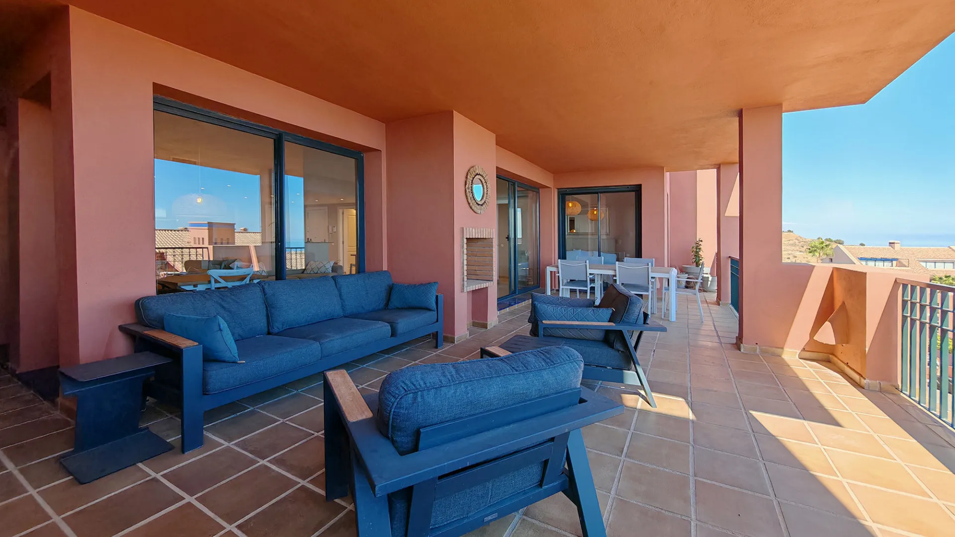 For sale Cascadas de las Lomas ground floor apartment with 3 bedrooms