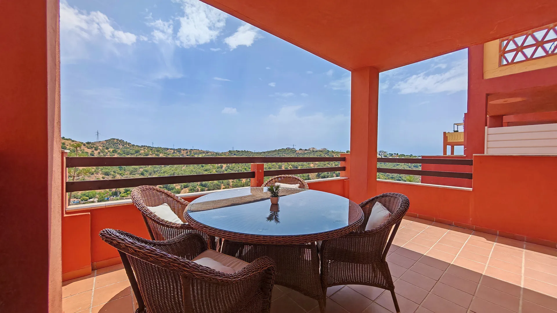 Apartamento de 2 dormitorios en venta en La Reserva de Marbella