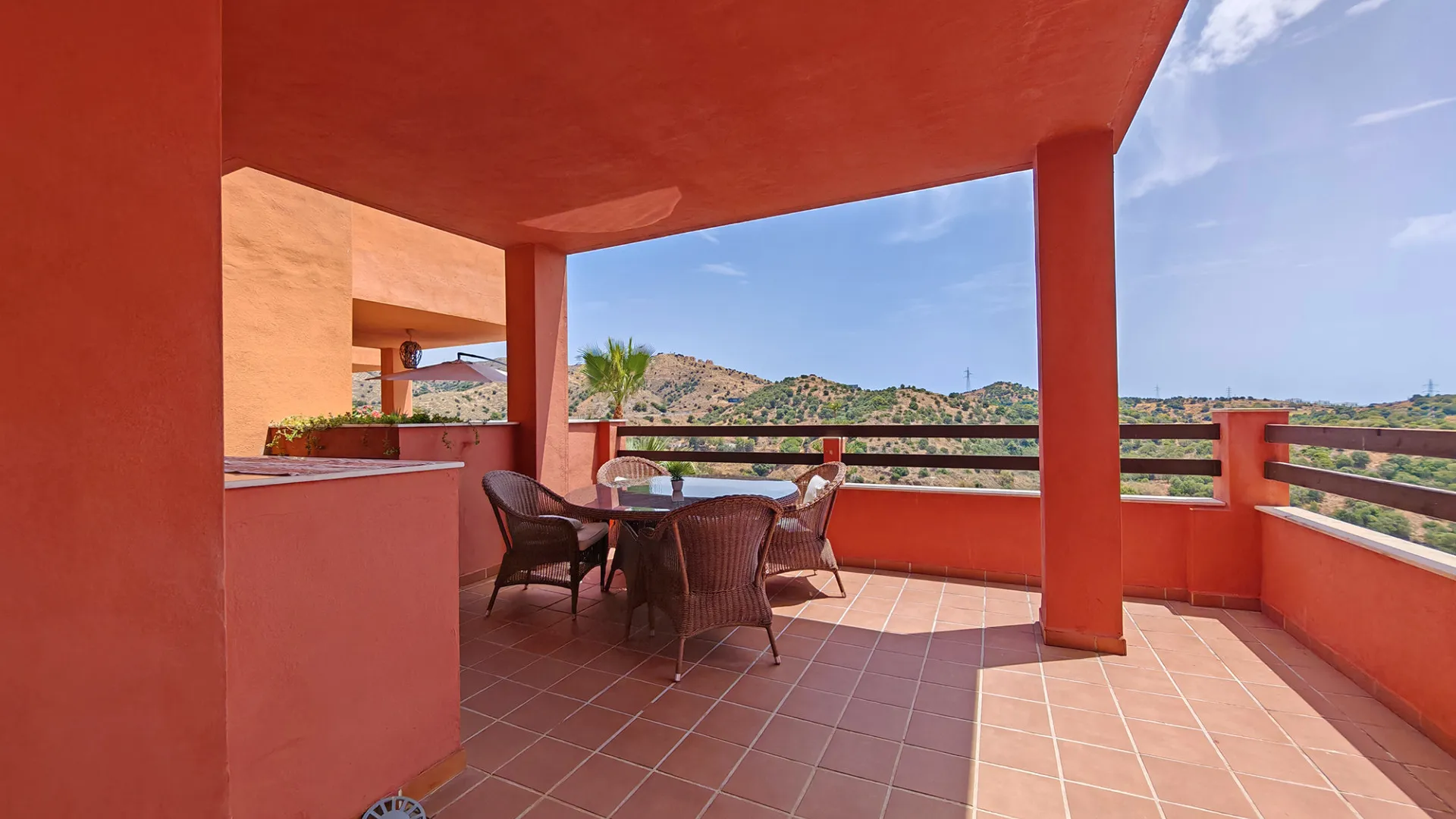 Apartamento de 2 dormitorios en venta en La Reserva de Marbella