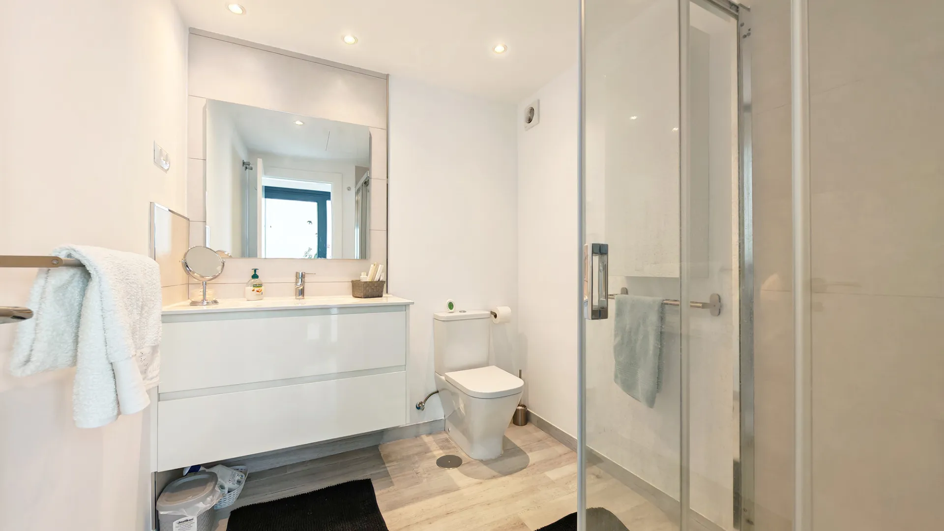 3 bedrooms town house for sale in Elviria Hills