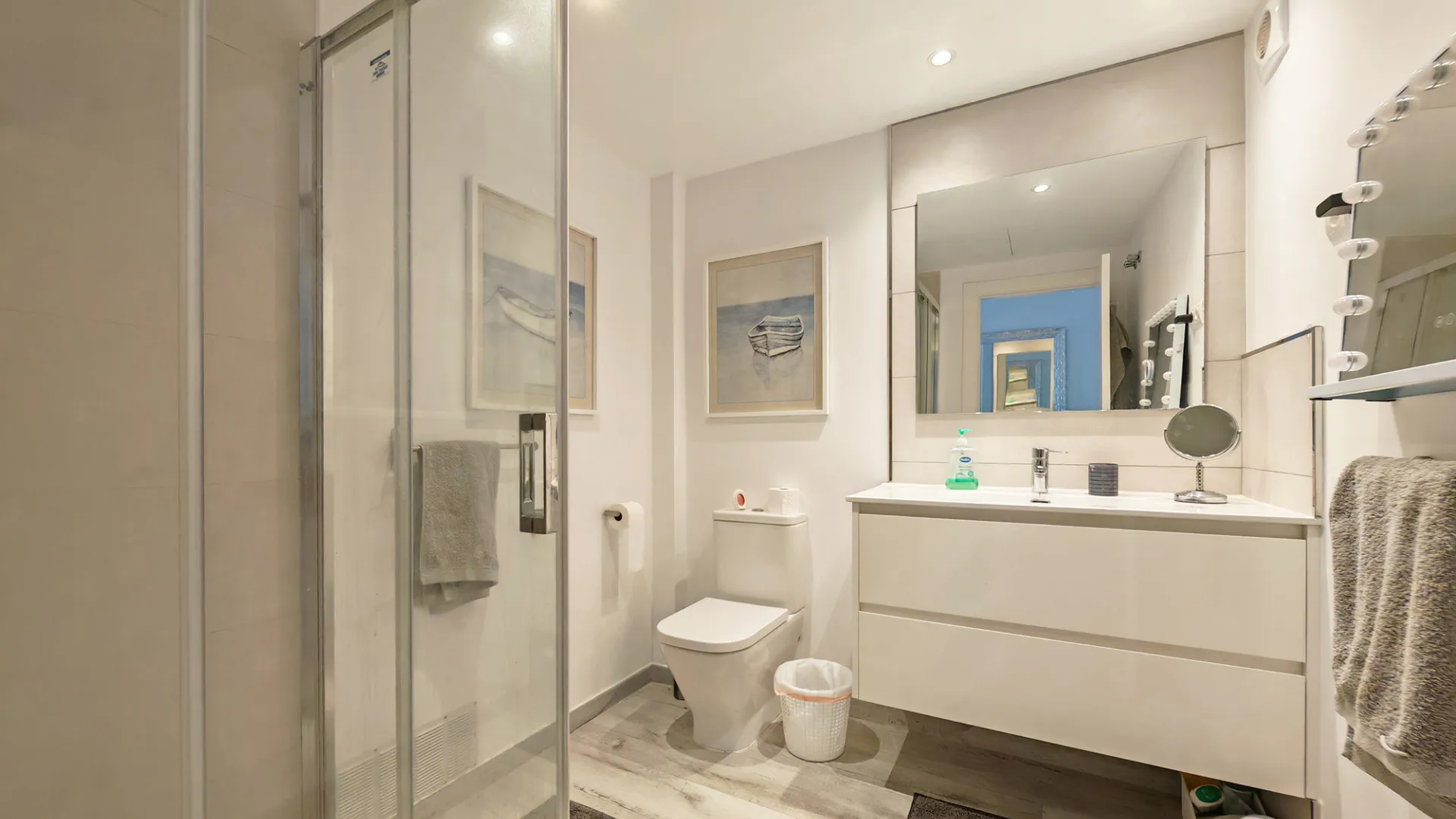 3 bedrooms town house for sale in Elviria Hills
