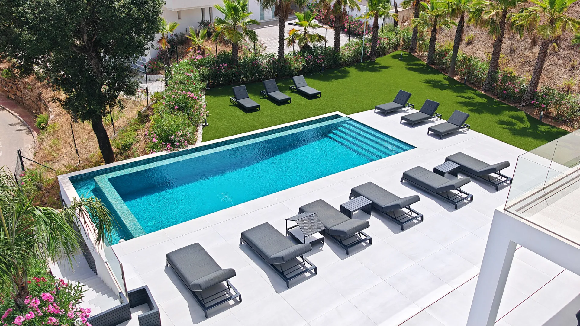 Villa for sale in La Mairena