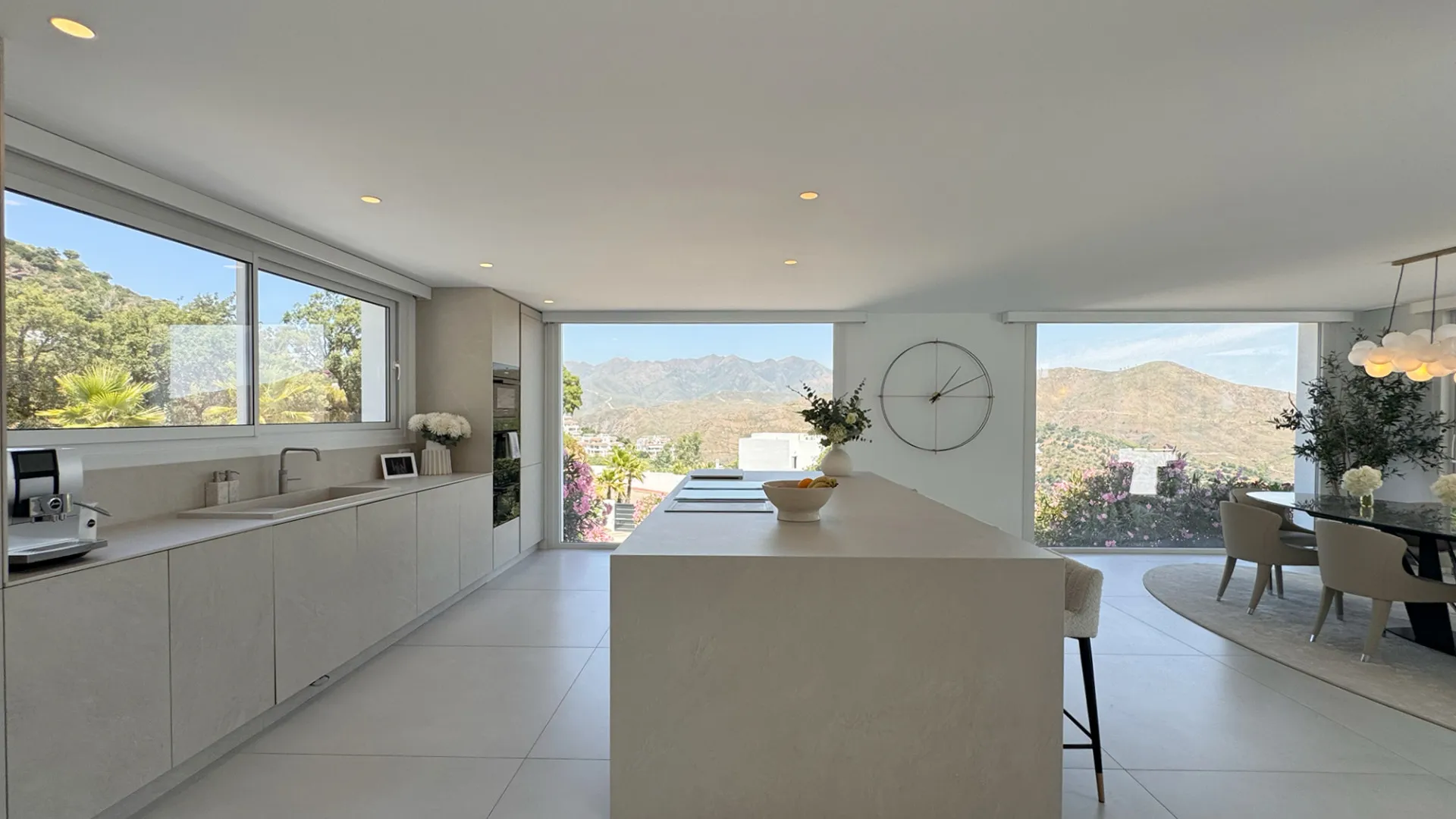 La Mairena 4 bedrooms villa for sale