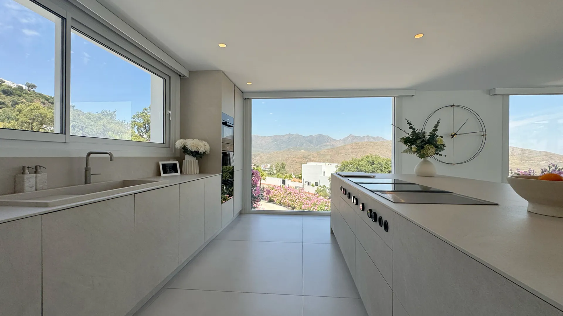 La Mairena 4 bedrooms villa for sale