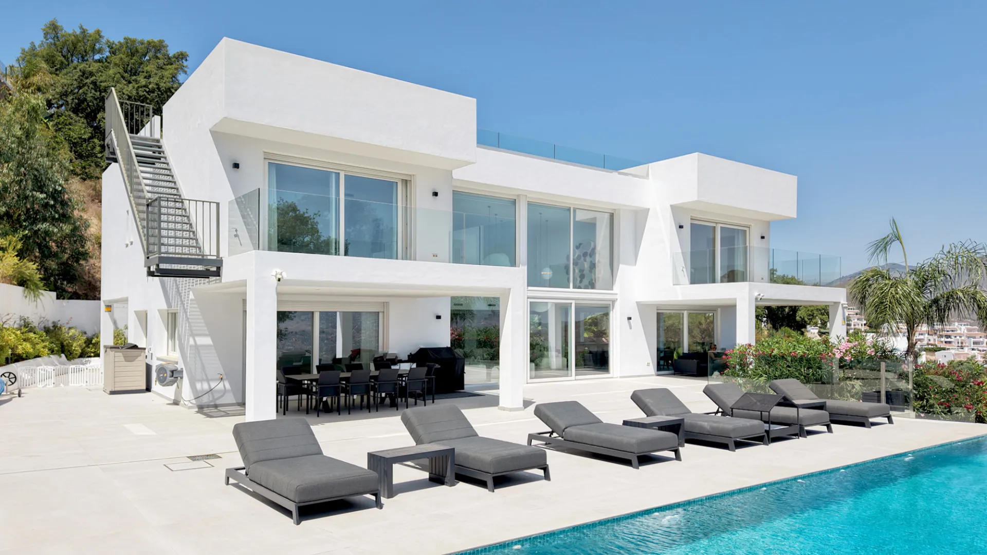 La Mairena 4 bedrooms villa for sale