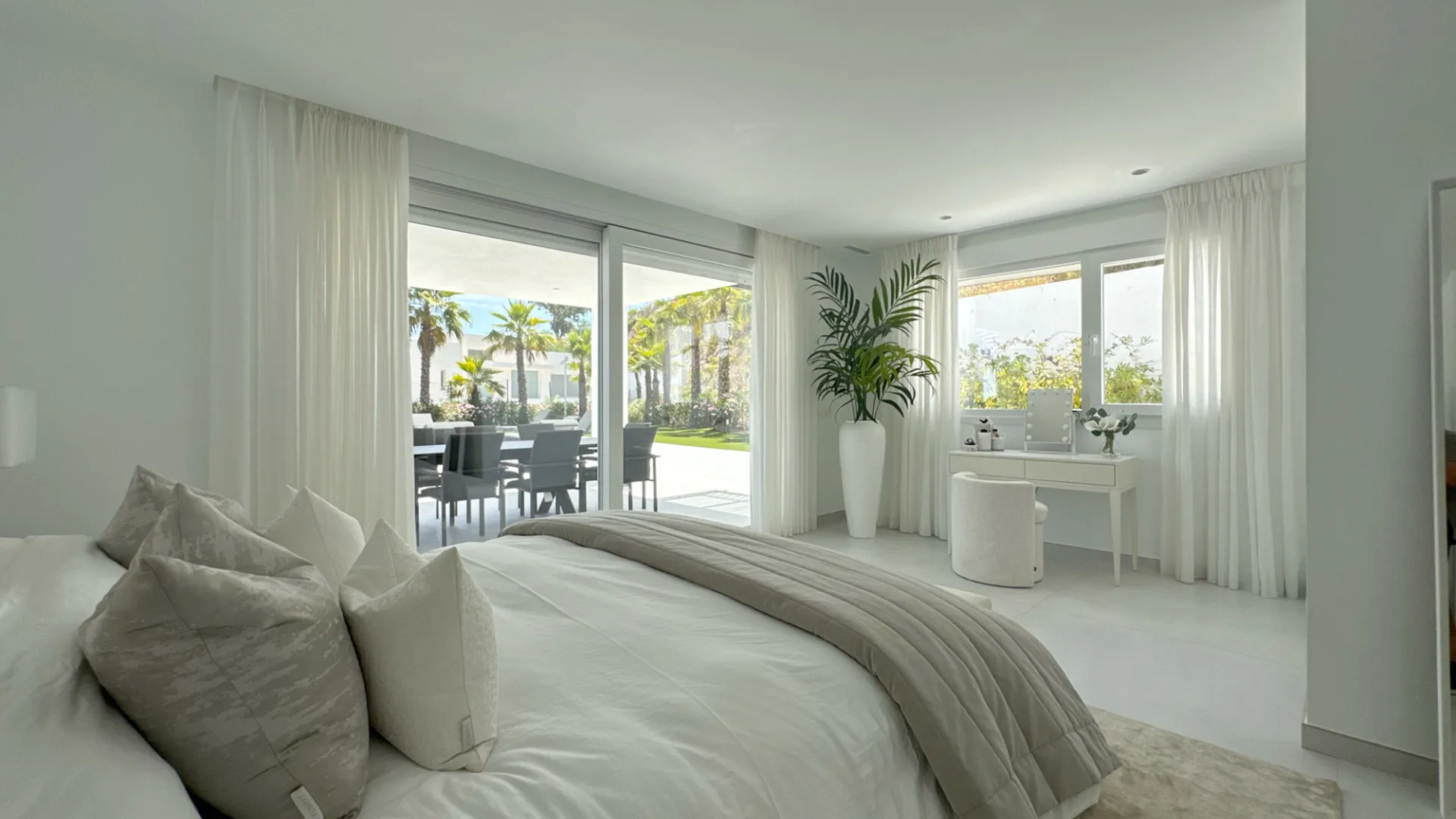 La Mairena 4 bedrooms villa for sale