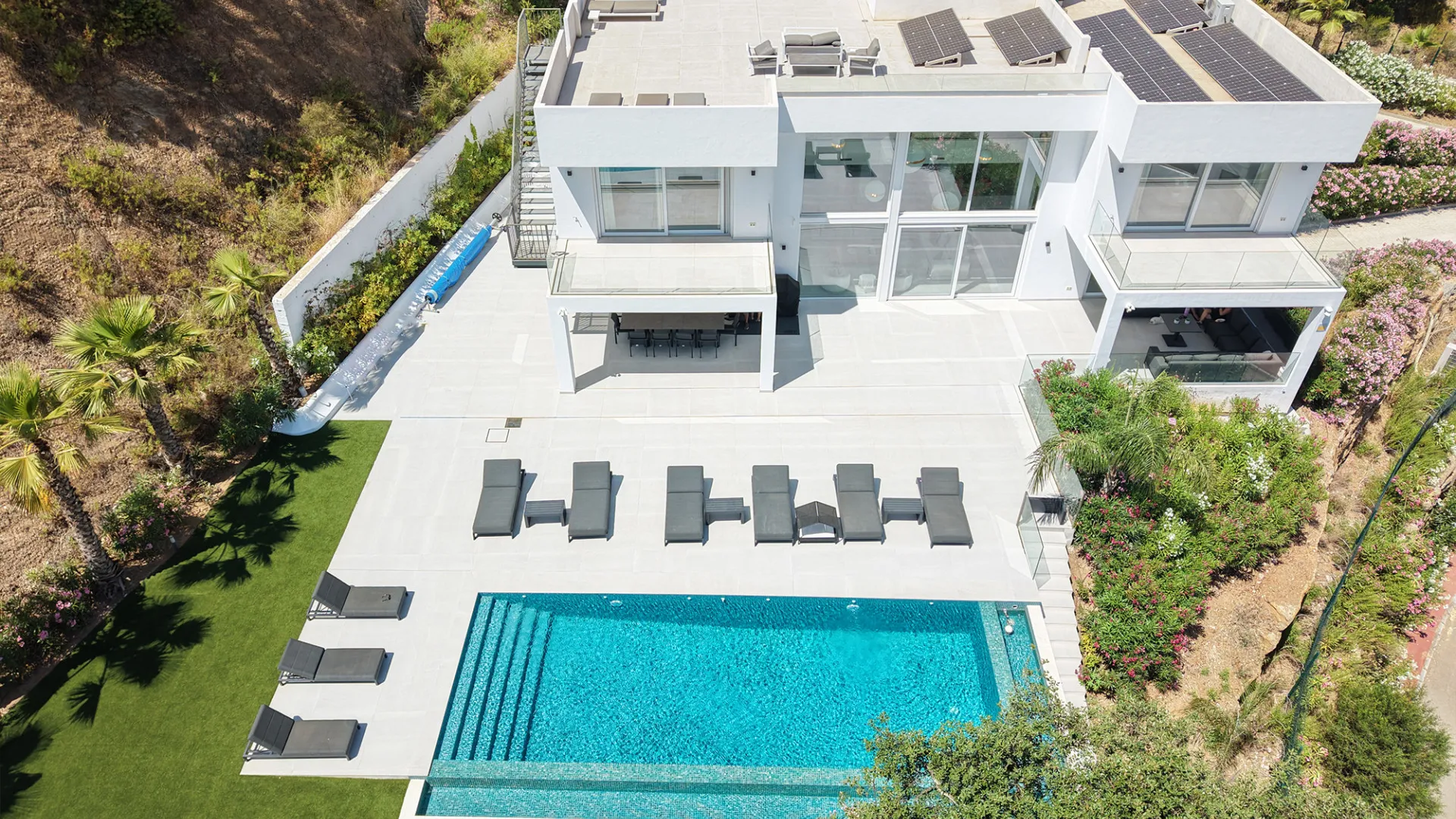 La Mairena 4 bedrooms villa for sale