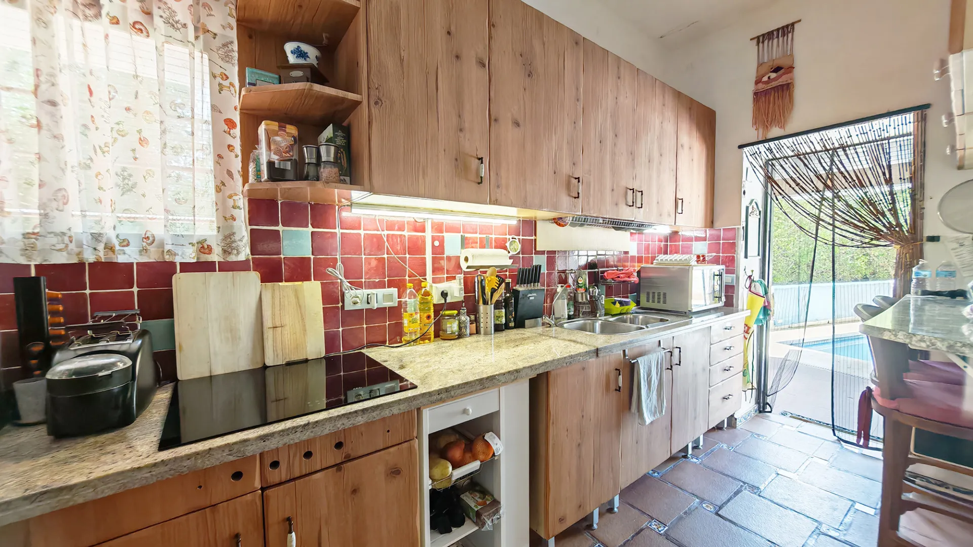 Villa for sale in Cala de Mijas with 3 bedrooms