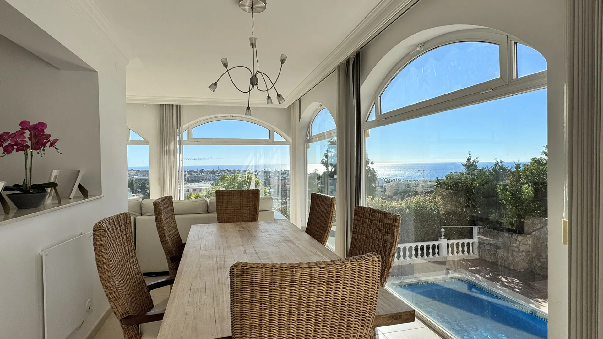 Villa en venta en El Chaparral