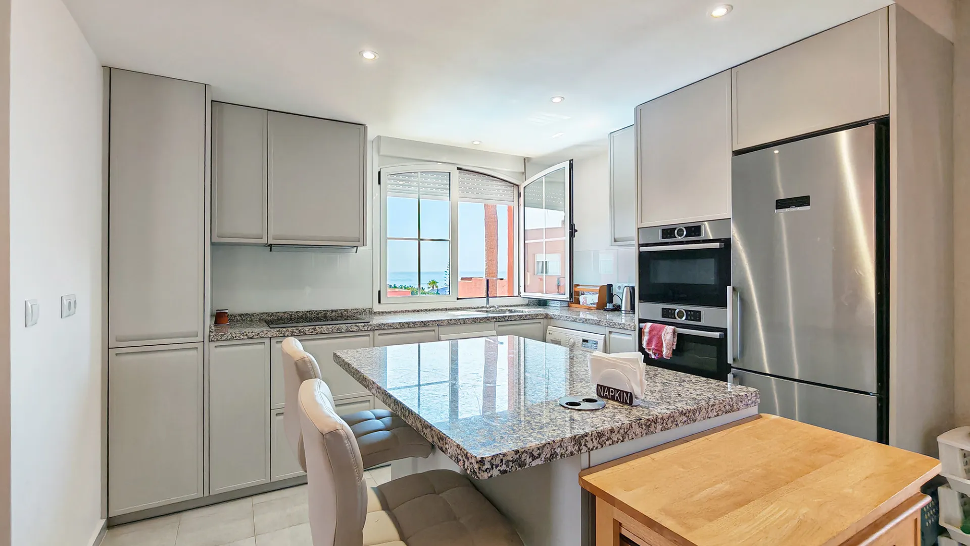 For sale Marbella City 3 bedrooms duplex