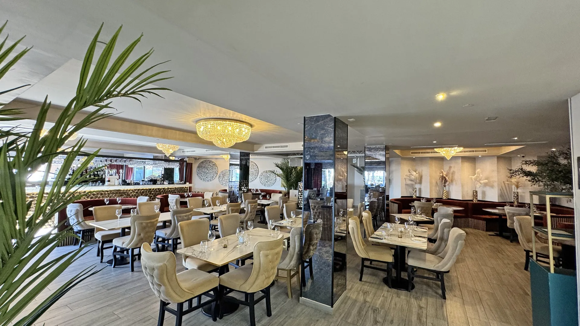For sale restaurant with 5 bedrooms in Cala de Mijas